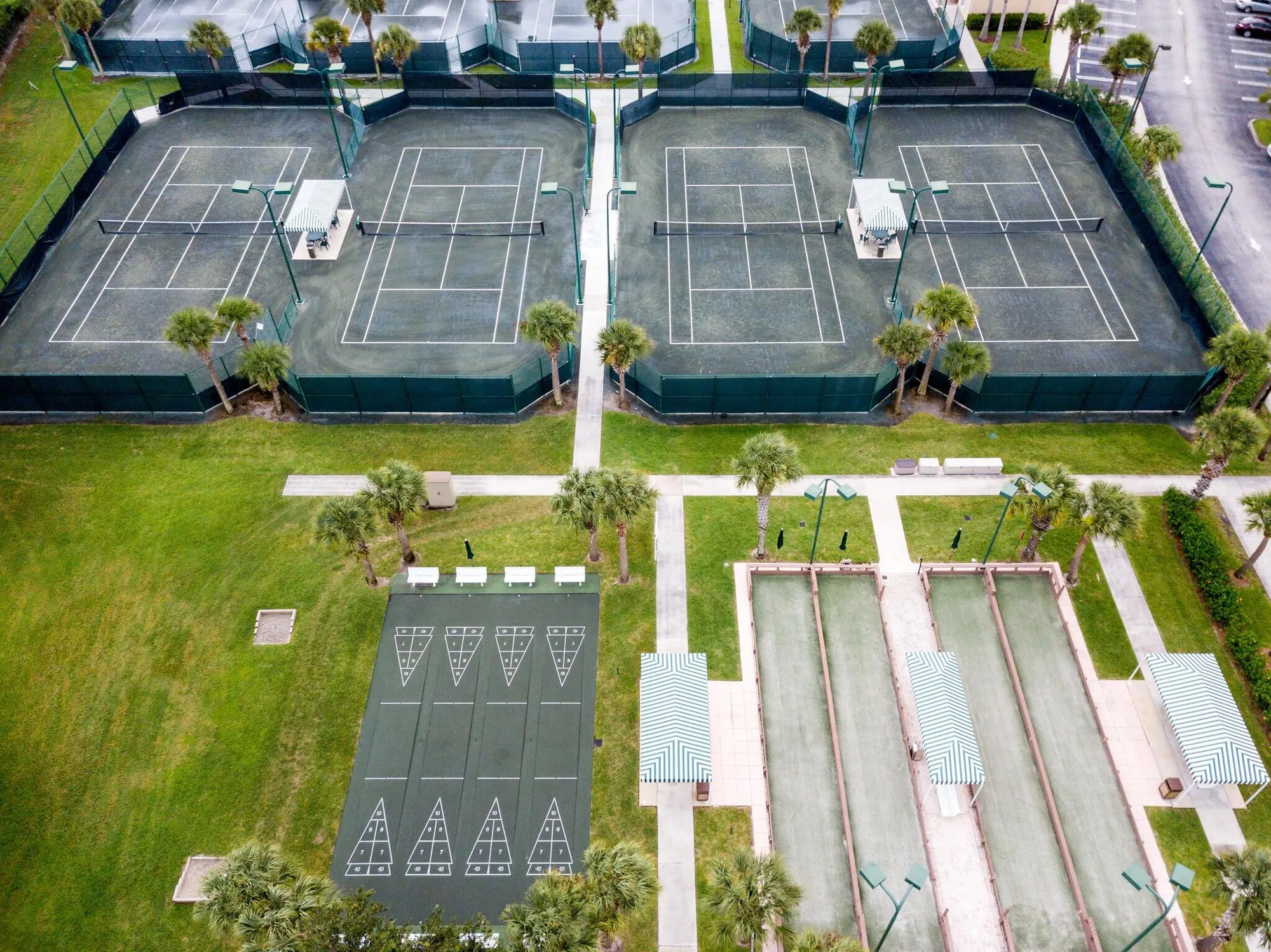 Property Slideshow image 35 of 41 | 301 nw clearview ct, Port Saint Lucie, FL, 34986