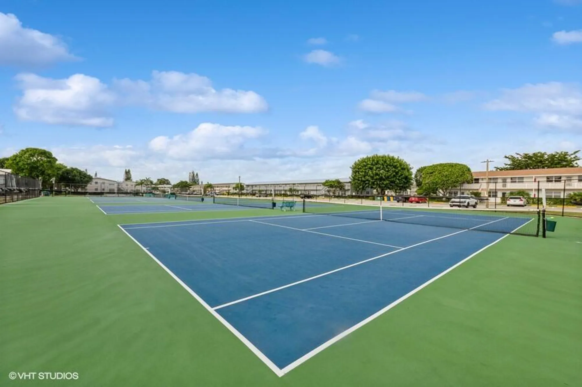 Property Slideshow image 19 of 34 | 118 somerset f, West Palm Beach, FL, 33417