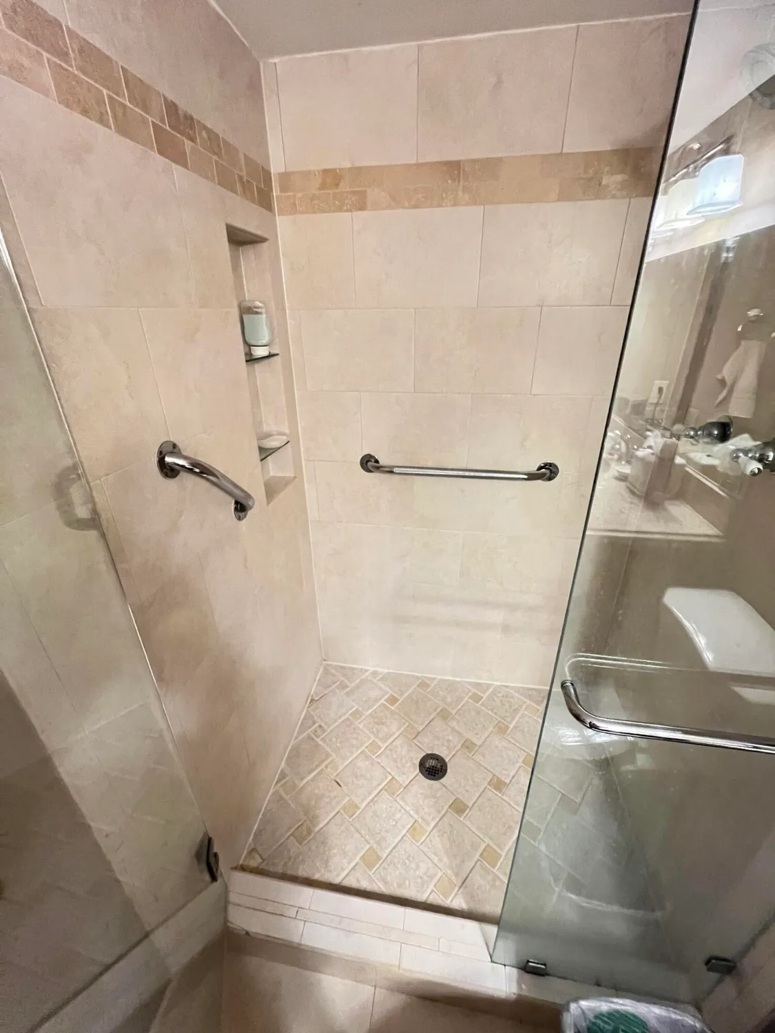 Property Slideshow image 12 of 30 | 174 somerset i, West Palm Beach, FL, 33417