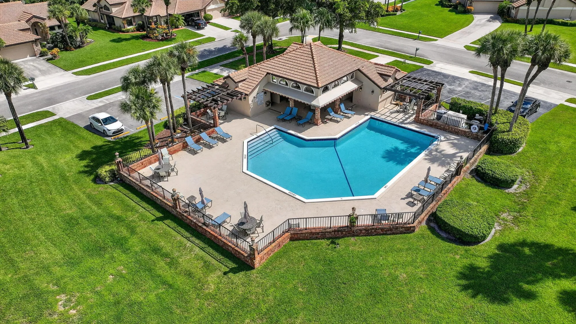 Property Slideshow image 35 of 57 | 7186 sweetbay ct, Boynton Beach, FL, 33472