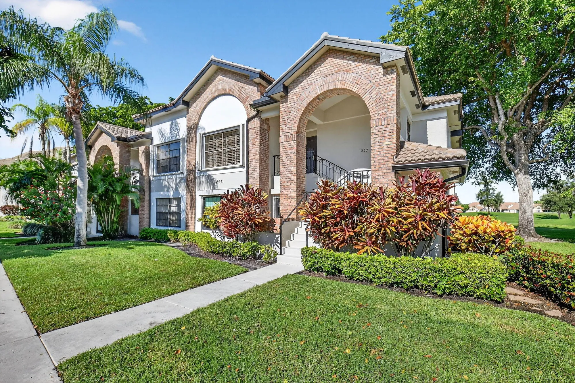 Property Slideshow image 2 of 73 | 8041 aberdeen dr apt 202, Boynton Beach, FL, 33472