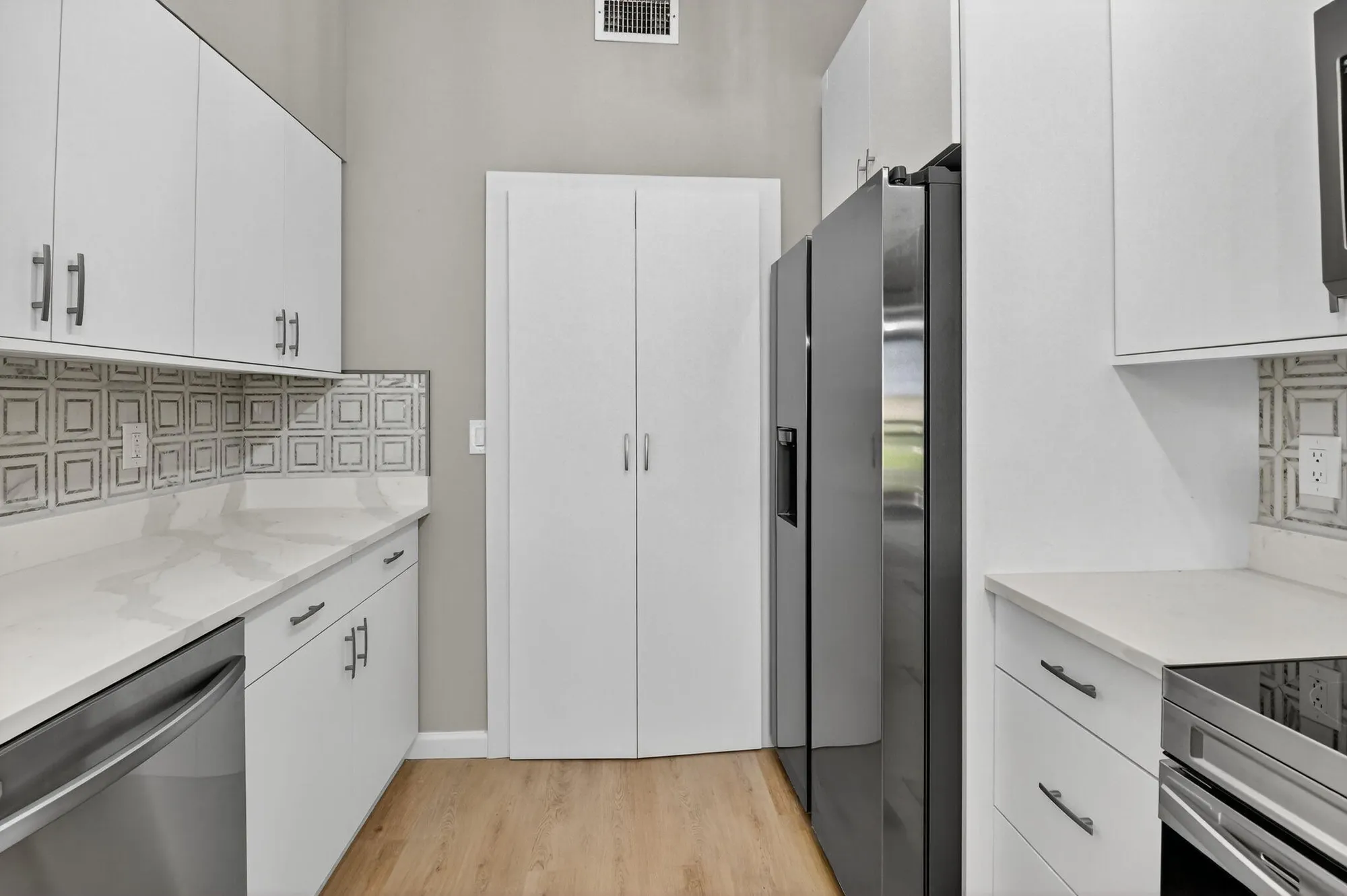 Property Slideshow image 15 of 73 | 8041 aberdeen dr apt 202, Boynton Beach, FL, 33472