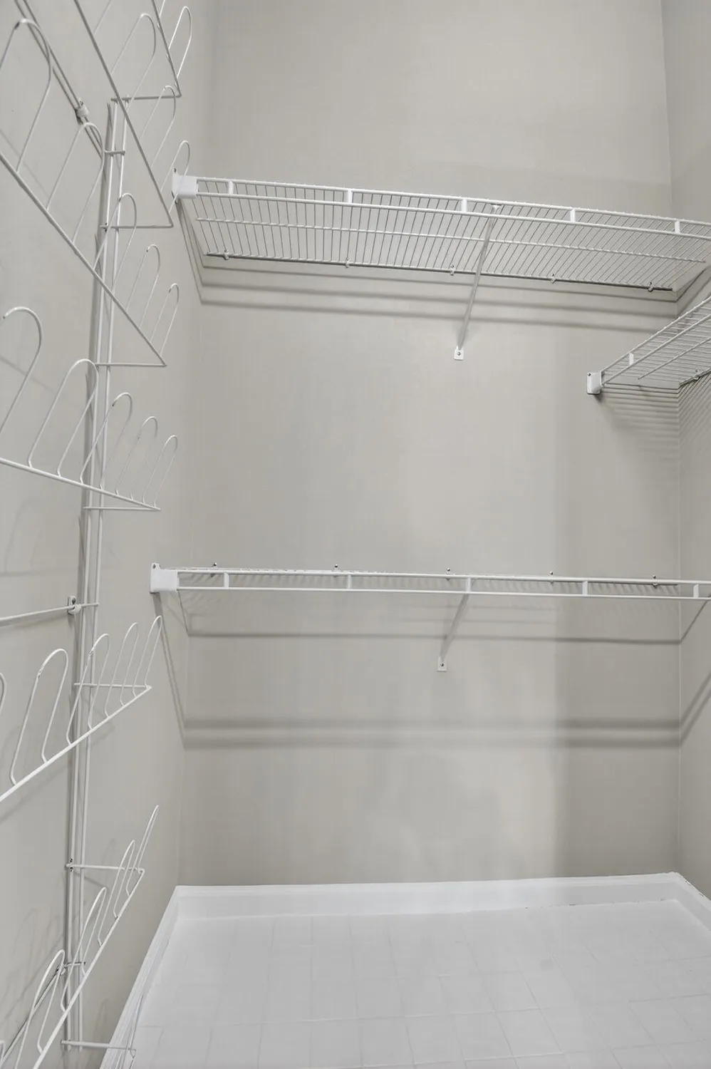 Property Slideshow image 28 of 73 | 8041 aberdeen dr apt 202, Boynton Beach, FL, 33472