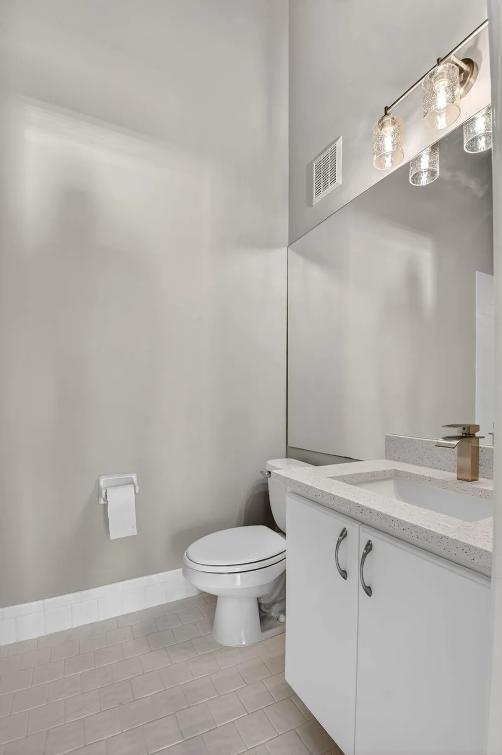Property Slideshow image 33 of 73 | 8041 aberdeen dr apt 202, Boynton Beach, FL, 33472