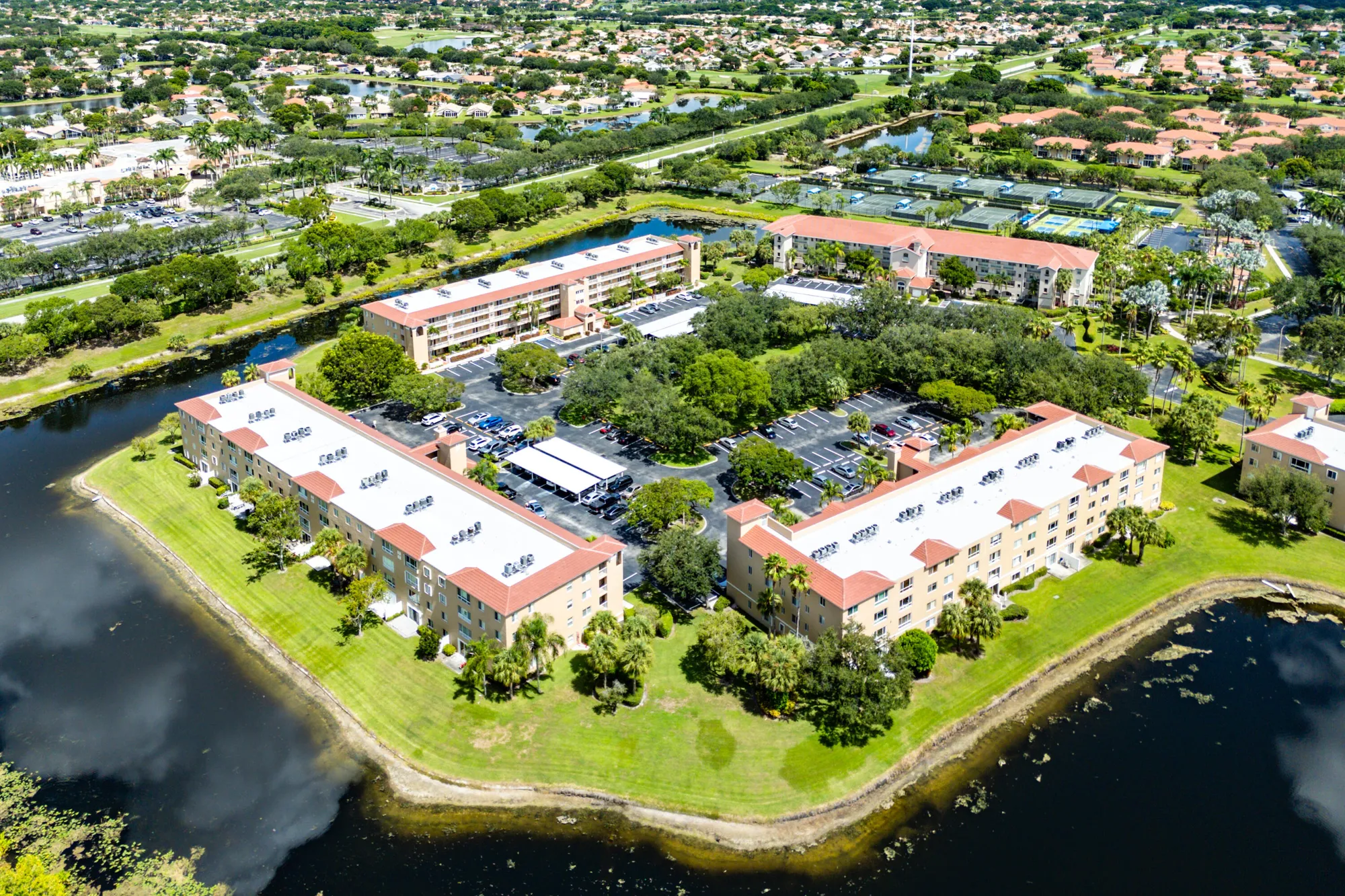 Property Slideshow image 43 of 48 | 5874 crystal shores dr 304, Boynton Beach, FL, 33437