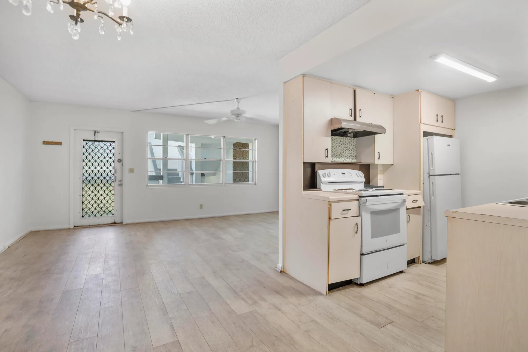 Property Slideshow image 11 of 32 | 3150 cambridge g # 3150, Deerfield Beach, FL, 33442
