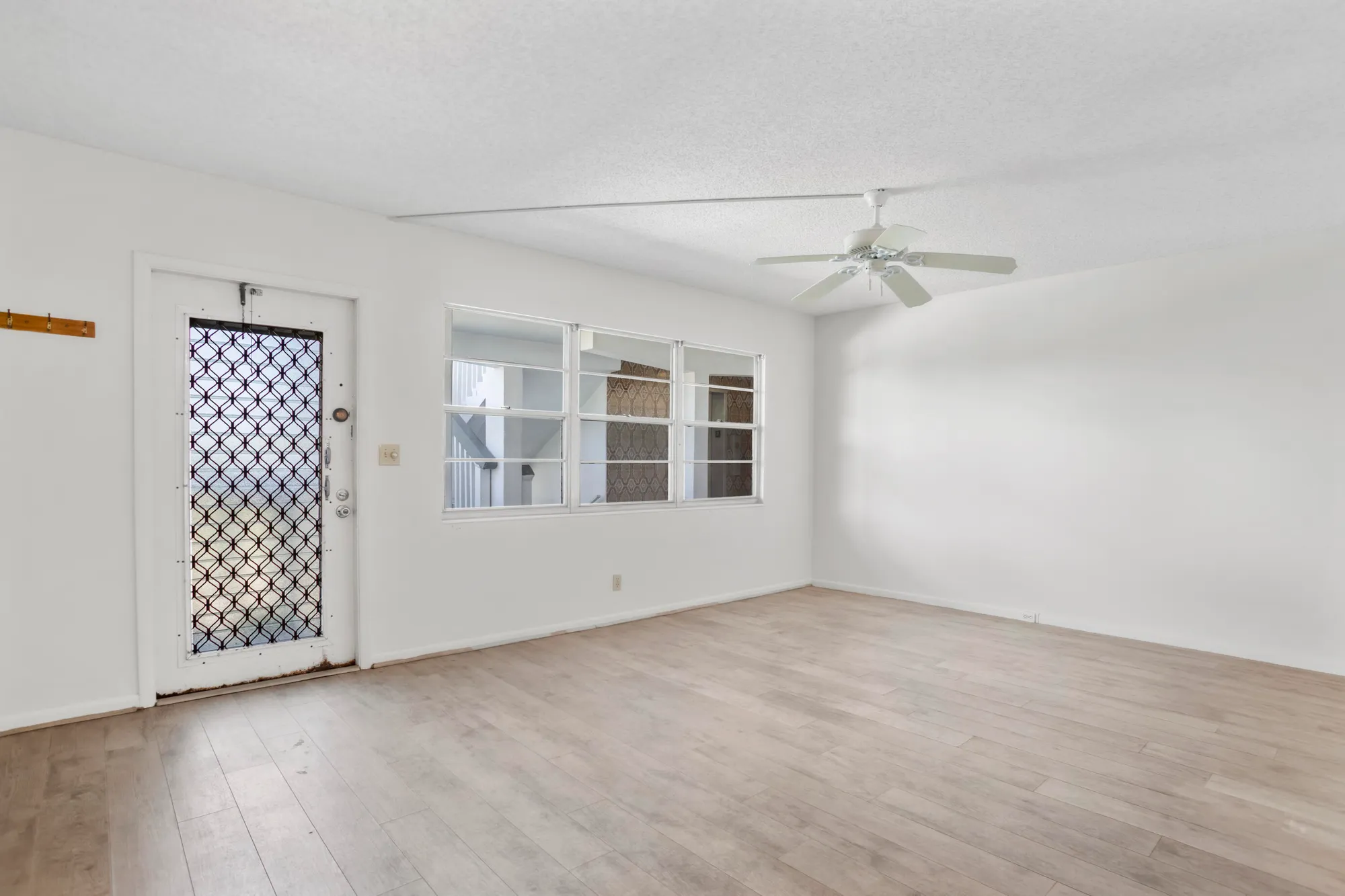 Property Slideshow image 13 of 32 | 3150 cambridge g # 3150, Deerfield Beach, FL, 33442