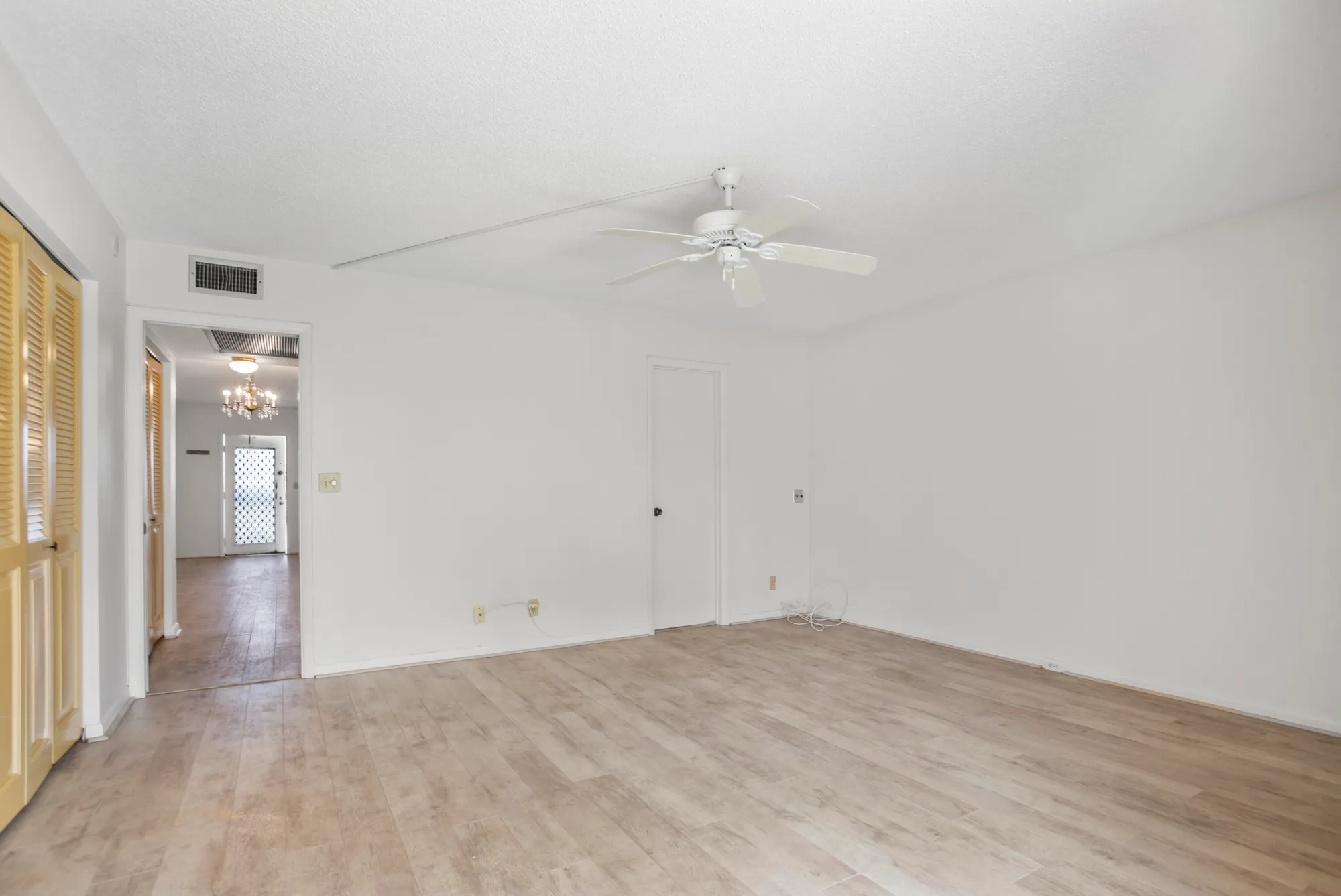 Property Slideshow image 15 of 32 | 3150 cambridge g # 3150, Deerfield Beach, FL, 33442