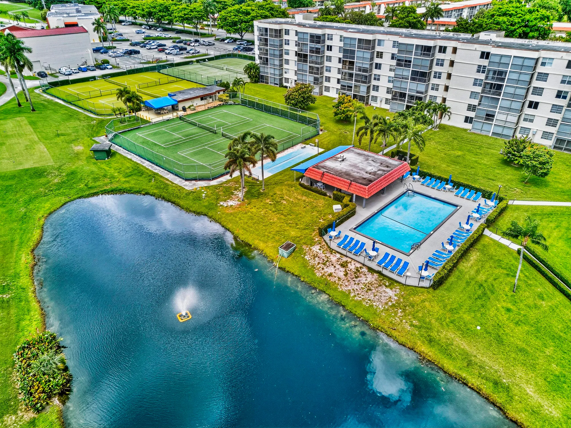 Property Slideshow image 30 of 43 | 681 s hollybrook dr 302, Pembroke Pines, FL, 33025