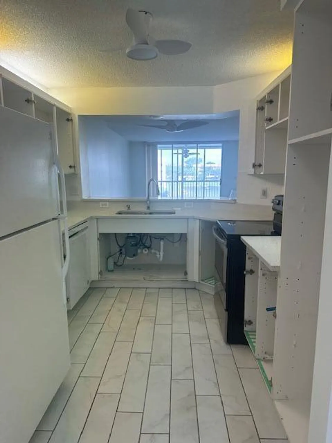 Property Slideshow image 7 of 29 | 7680 trent dr 310, Tamarac, FL, 33321