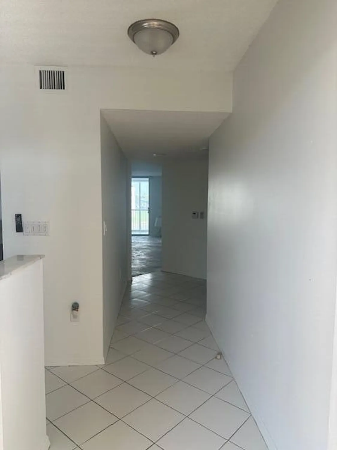 Property Slideshow image 9 of 29 | 7680 trent dr 310, Tamarac, FL, 33321