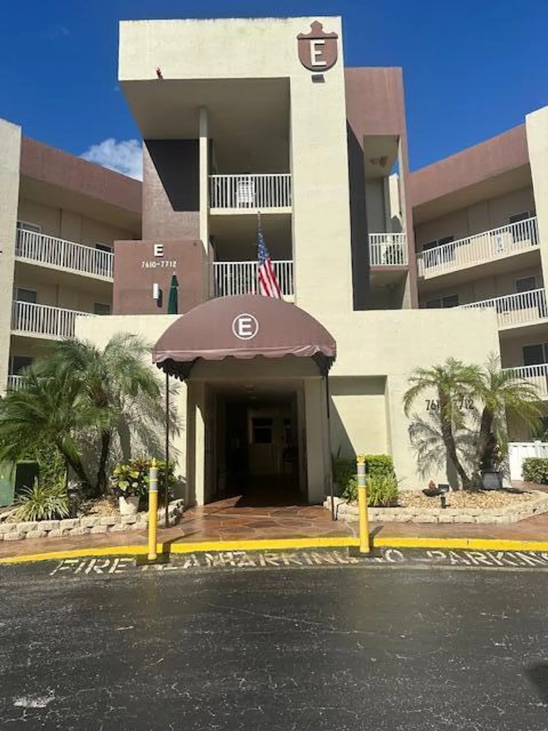 Property Slideshow image 2 of 29 | 7680 trent dr 310, Tamarac, FL, 33321