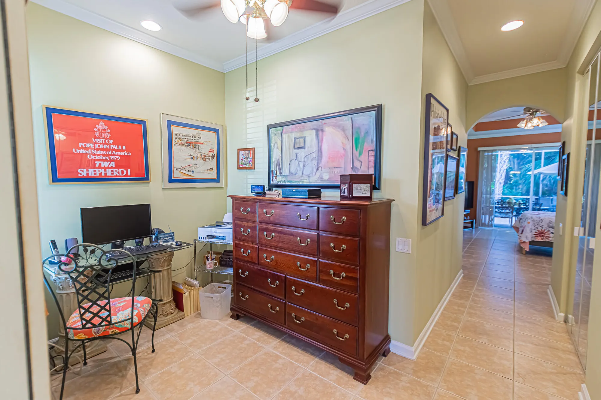 Property Slideshow image 12 of 46 | 430 nw brookville ct, Port Saint Lucie, FL, 34986