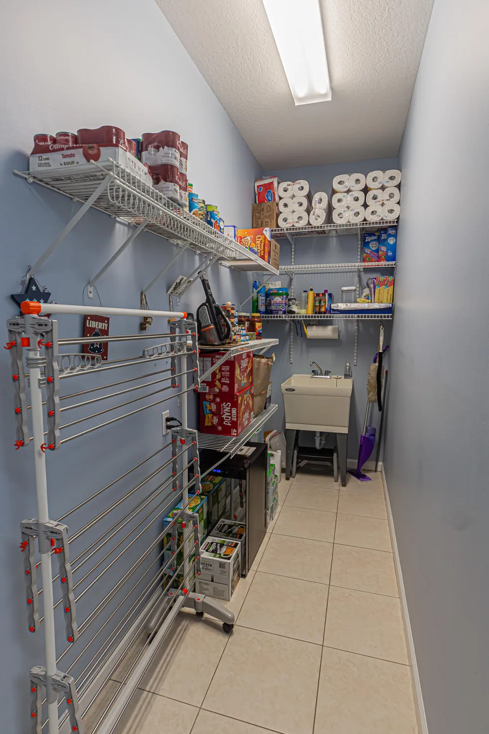 Property Slideshow image 19 of 46 | 430 nw brookville ct, Port Saint Lucie, FL, 34986