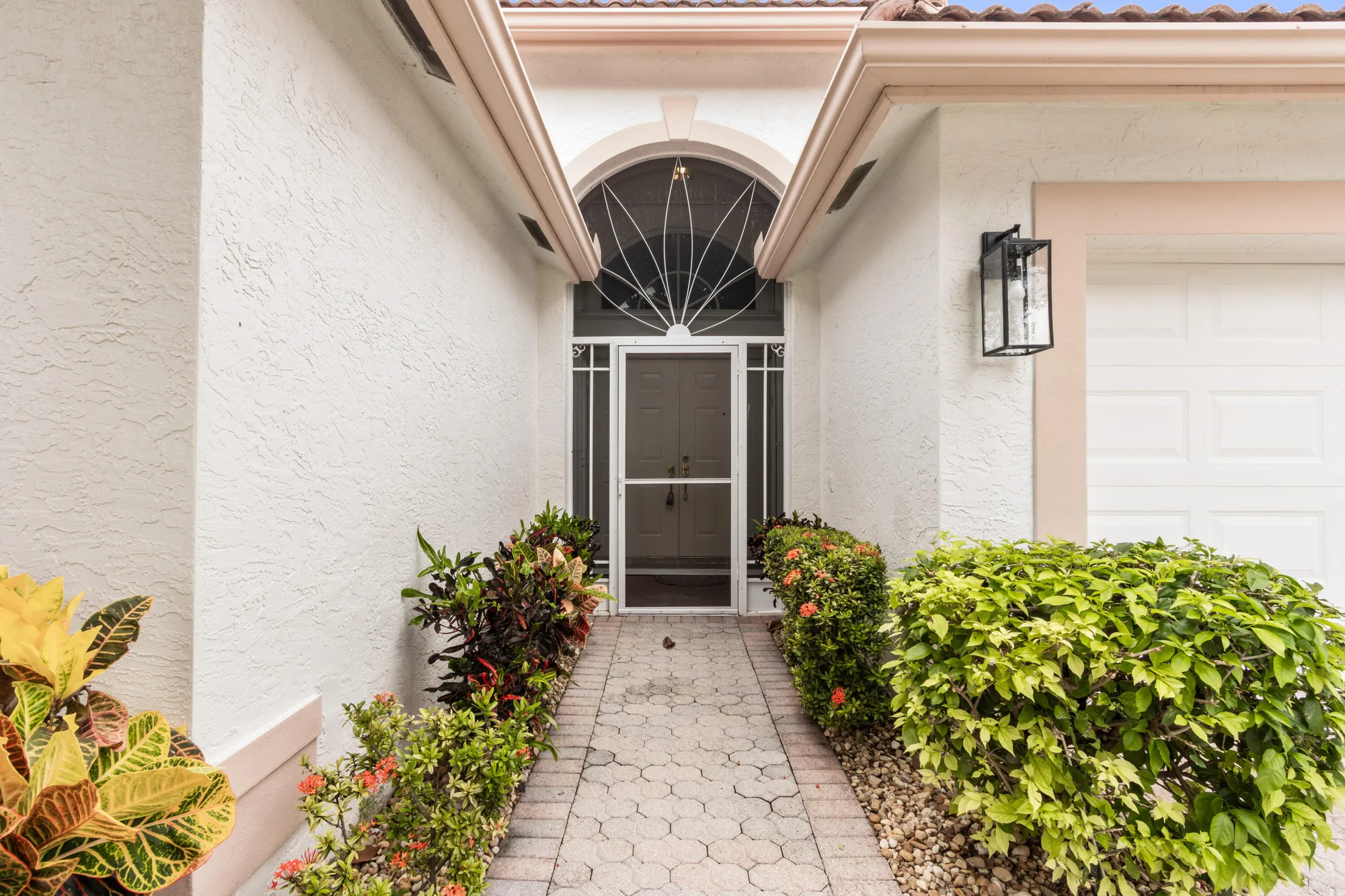 Property Slideshow image 2 of 74 | 6552 malta dr, Boynton Beach, FL, 33437