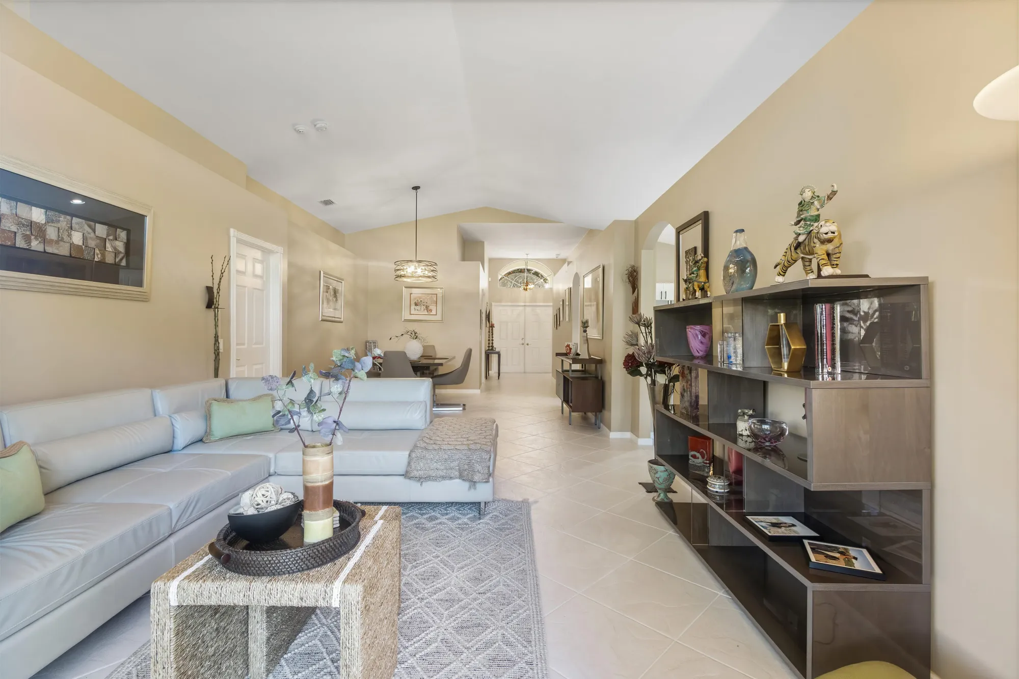Property Slideshow image 12 of 74 | 6552 malta dr, Boynton Beach, FL, 33437