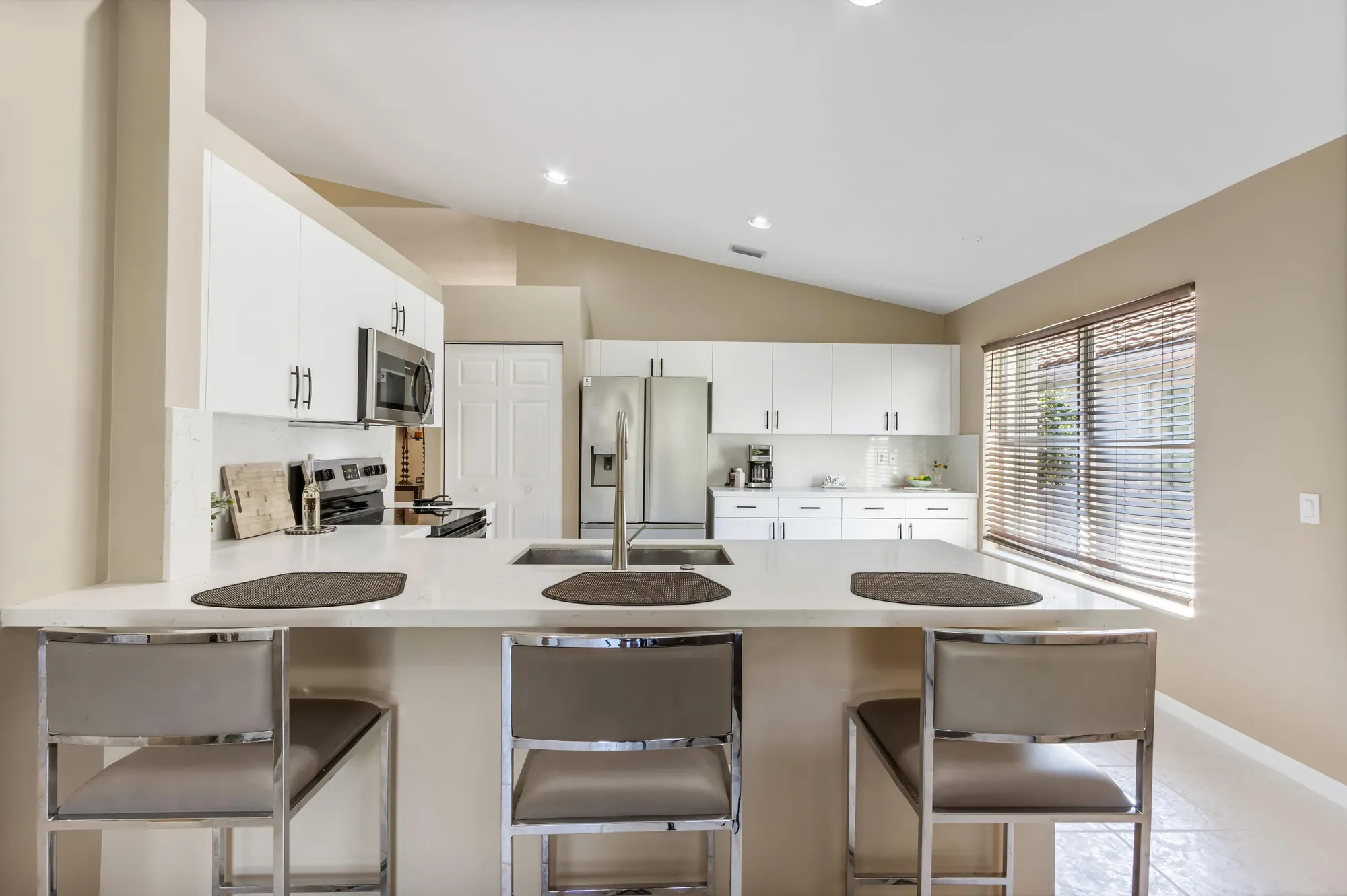 Property Slideshow image 17 of 74 | 6552 malta dr, Boynton Beach, FL, 33437