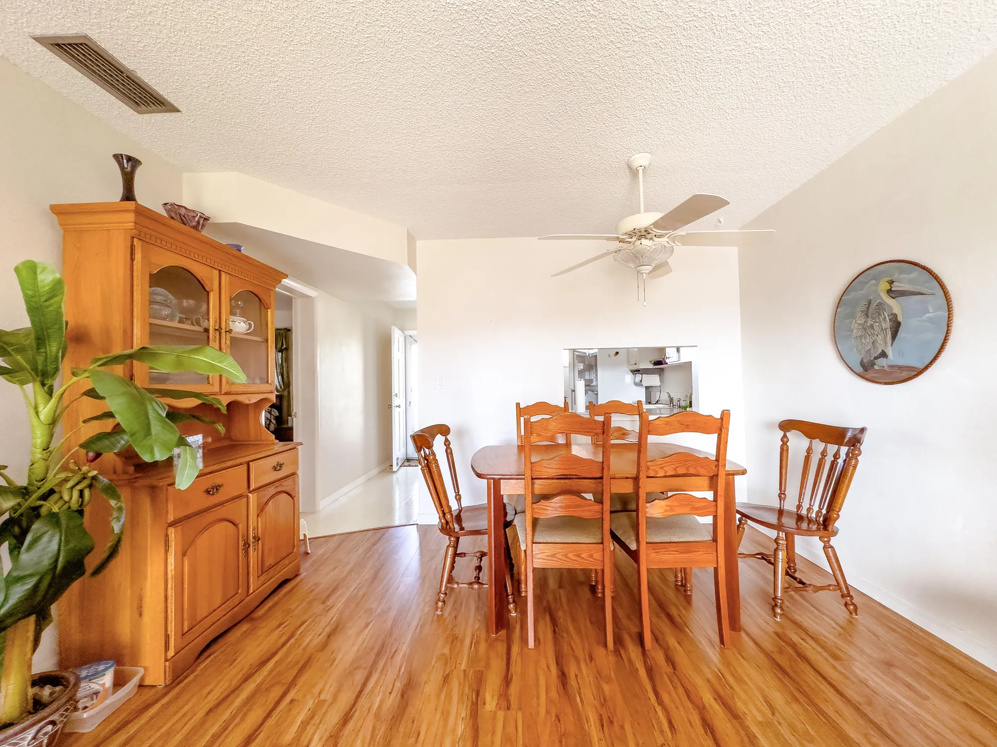 Property Slideshow image 6 of 21 | 2721 garden dr 312, Lake Worth, FL, 33461