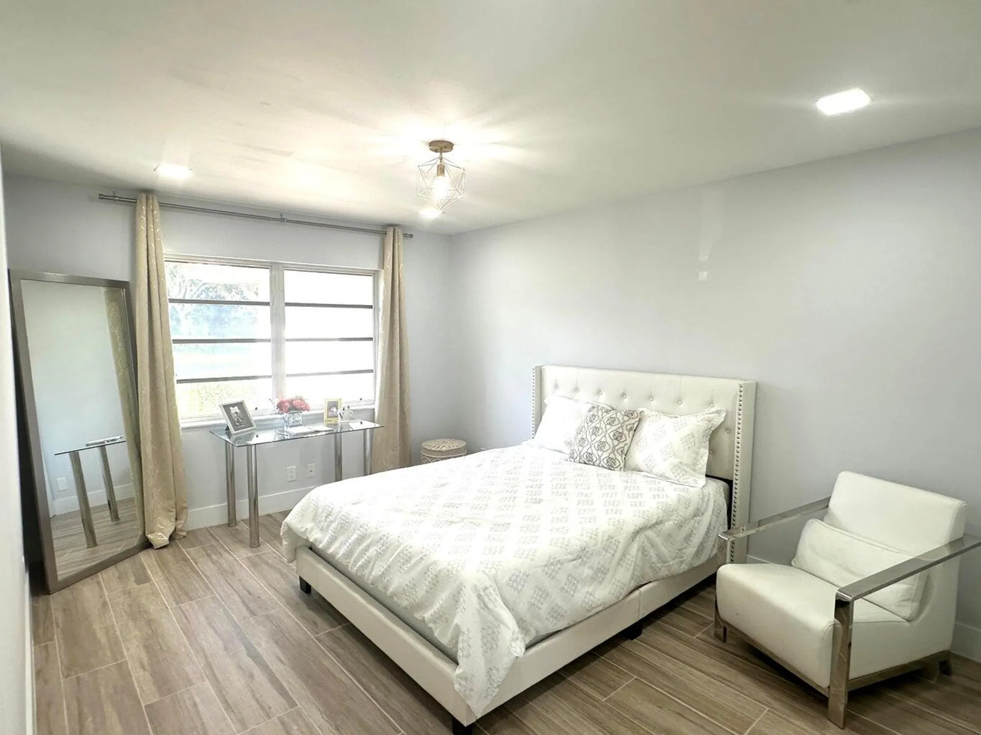 Property Slideshow image 4 of 10 | 10723 greentrail dr, Boynton Beach, FL, 33436