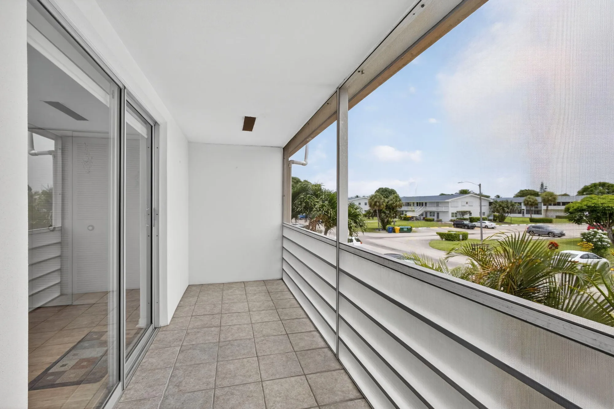 Property Slideshow image 14 of 30 | 225 bedford i, West Palm Beach, FL, 33417
