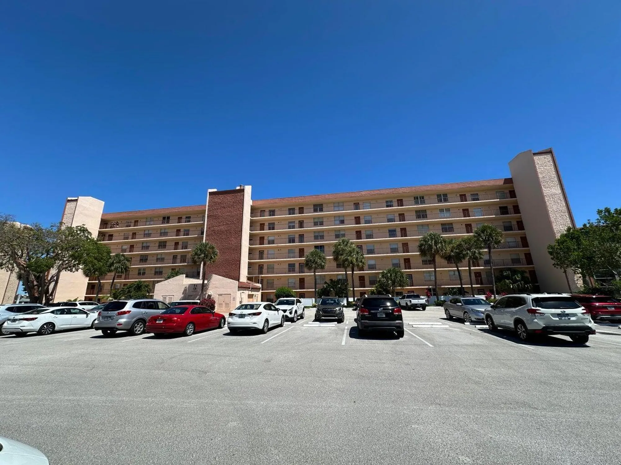 Property Slideshow image 10 of 10 | 14527 bonaire blvd 306, Delray Beach, FL, 33446