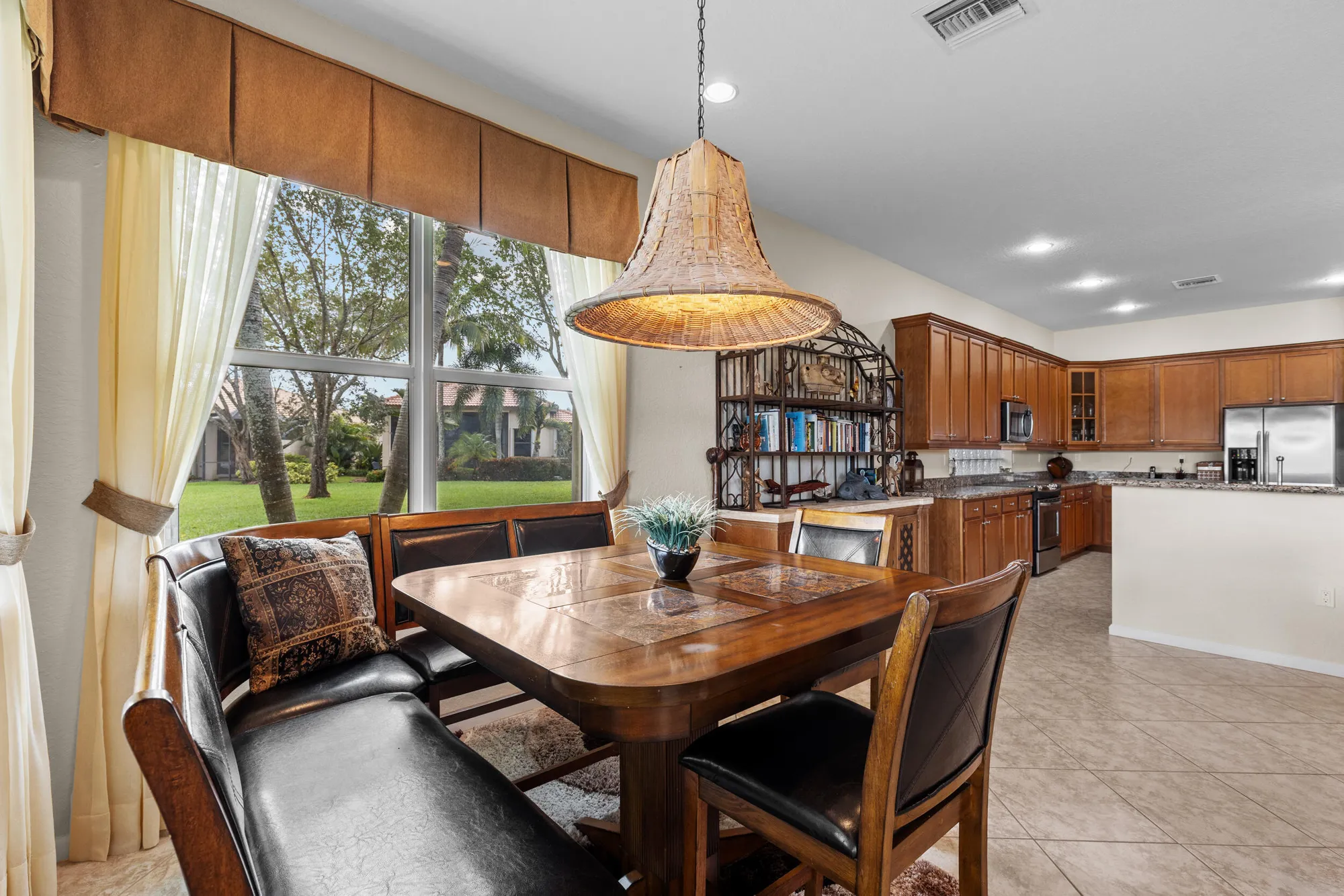 Property Slideshow image 12 of 54 | 9513 isles cay dr, Delray Beach, FL, 33446