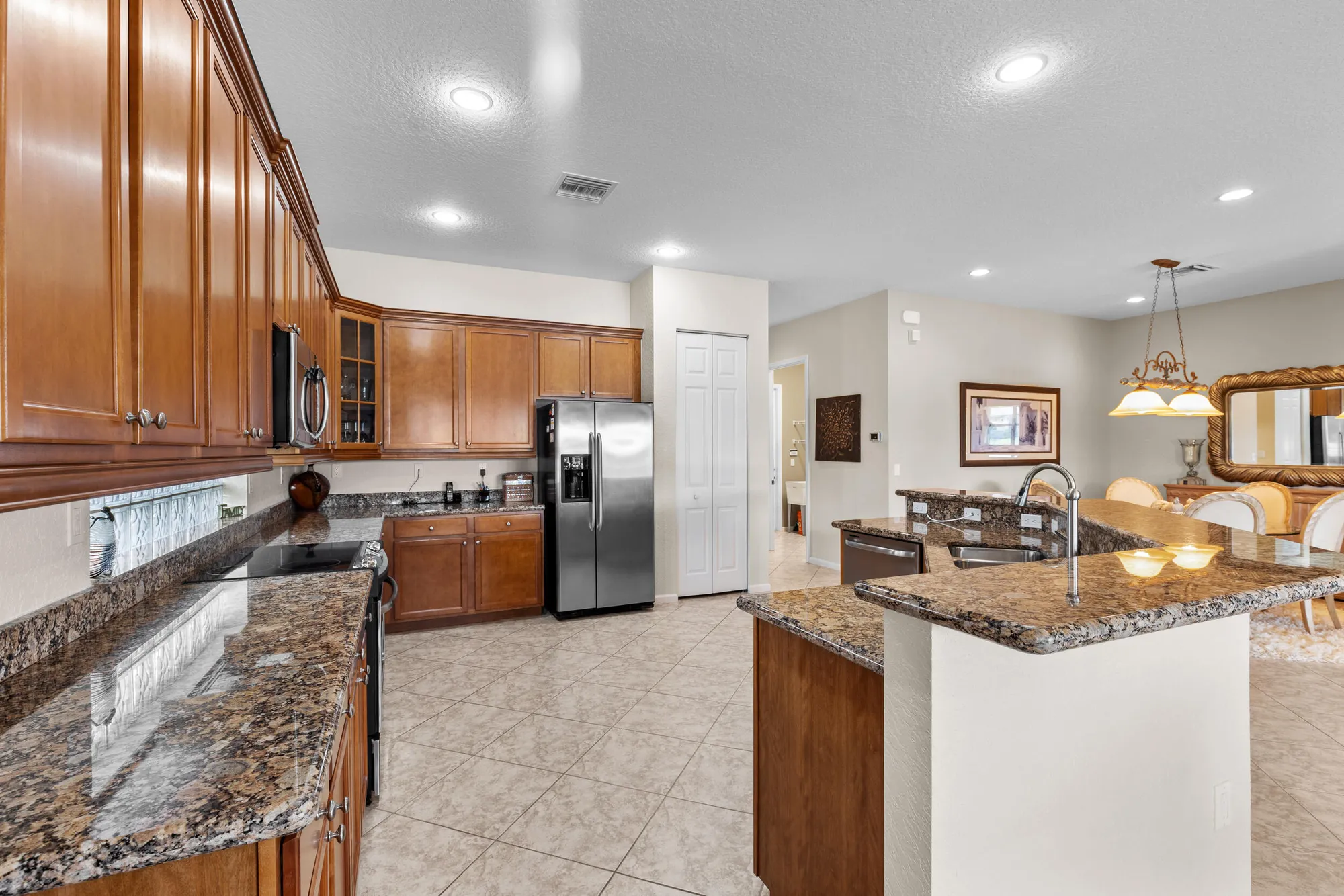 Property Slideshow image 15 of 54 | 9513 isles cay dr, Delray Beach, FL, 33446