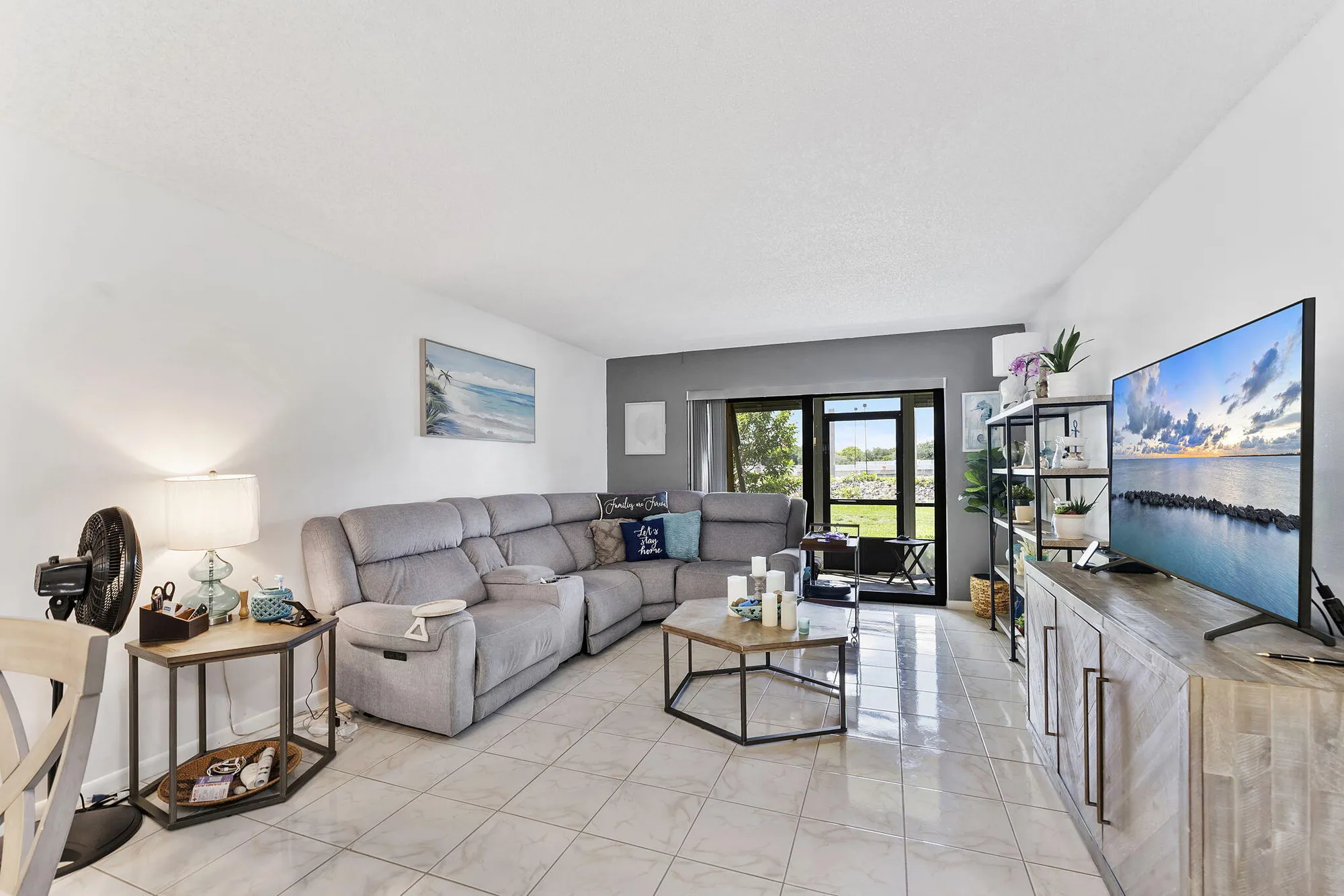 Property Slideshow image 3 of 27 | 7903 willow spring dr 1116, Lake Worth, FL, 33467