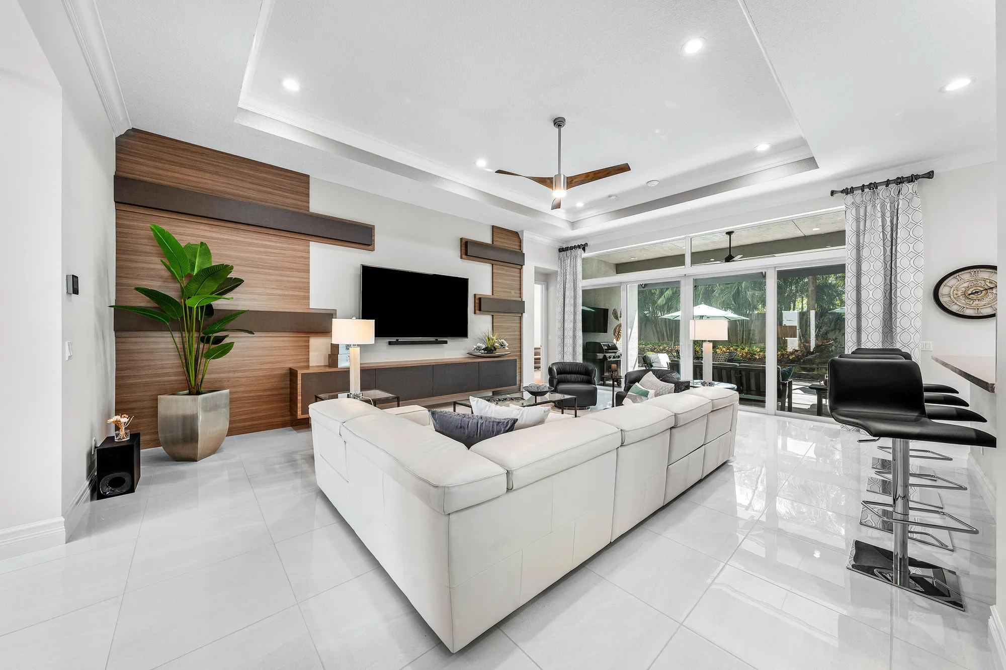 Property Slideshow image 7 of 61 | 8282 pyramid peak ln, Boynton Beach, FL, 33473