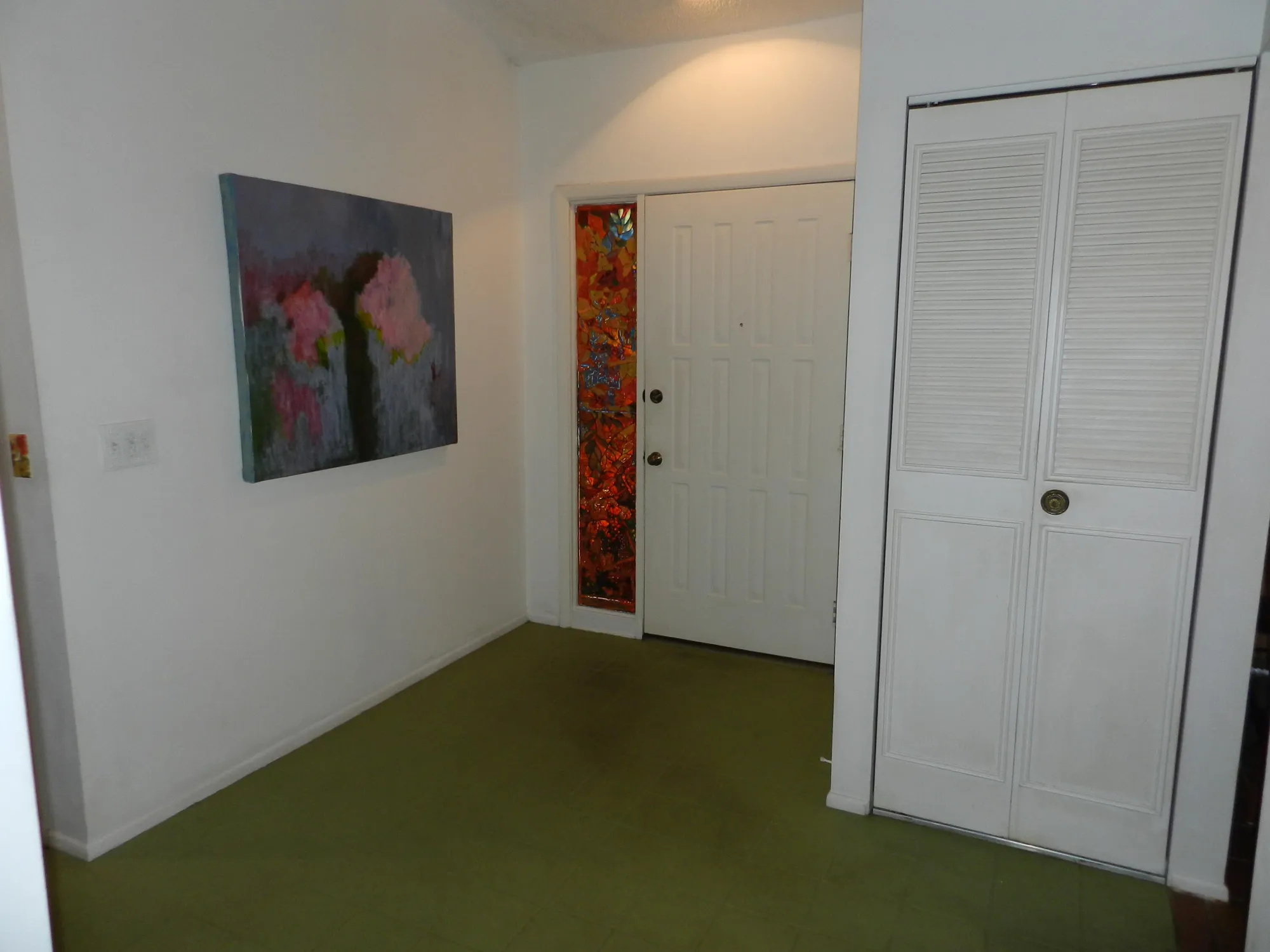 Property Slideshow image 29 of 32 | 450 knollwood ct, Royal Palm Beach, FL, 33411