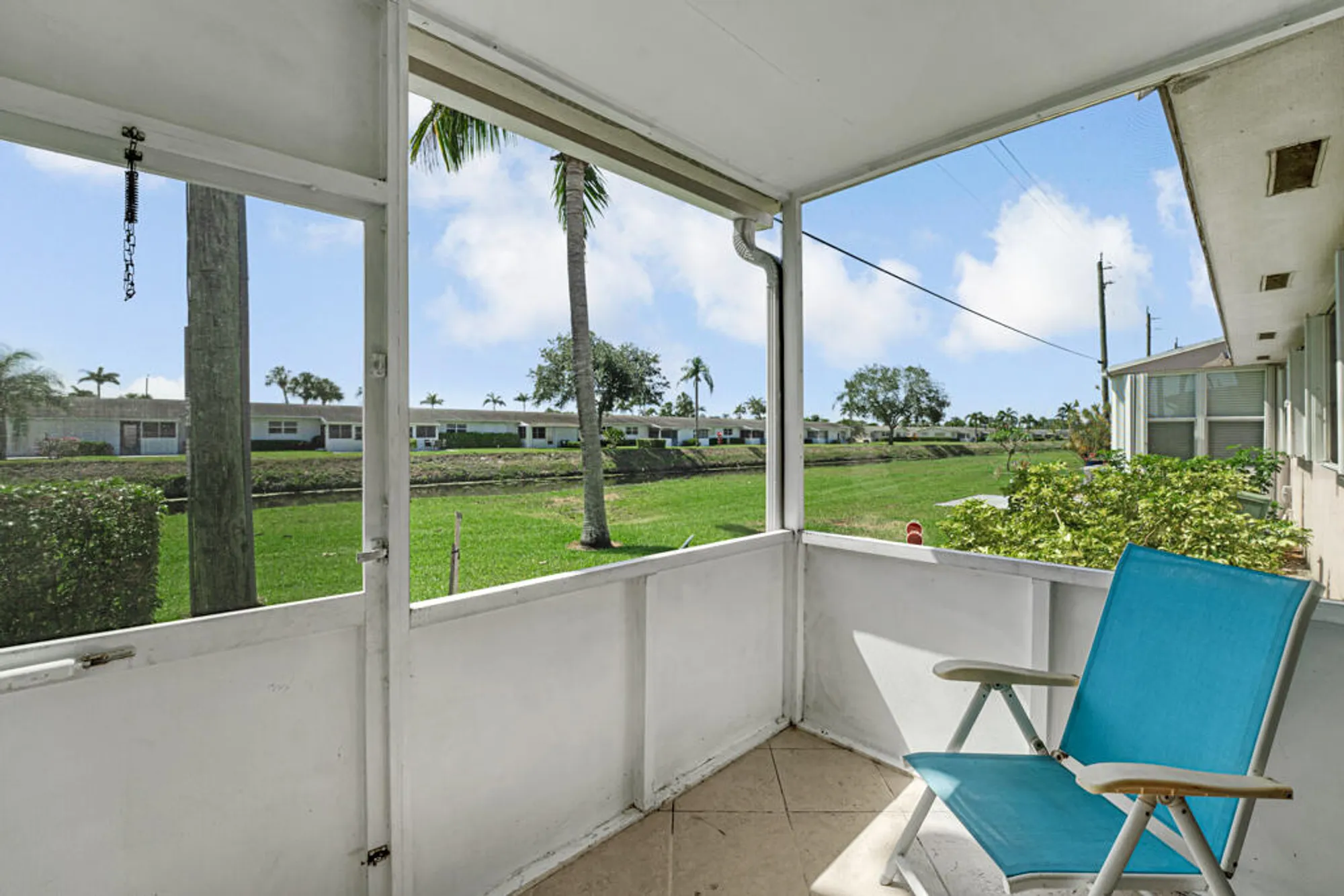Property Slideshow image 21 of 27 | 2775 dudley dr d, West Palm Beach, FL, 33415