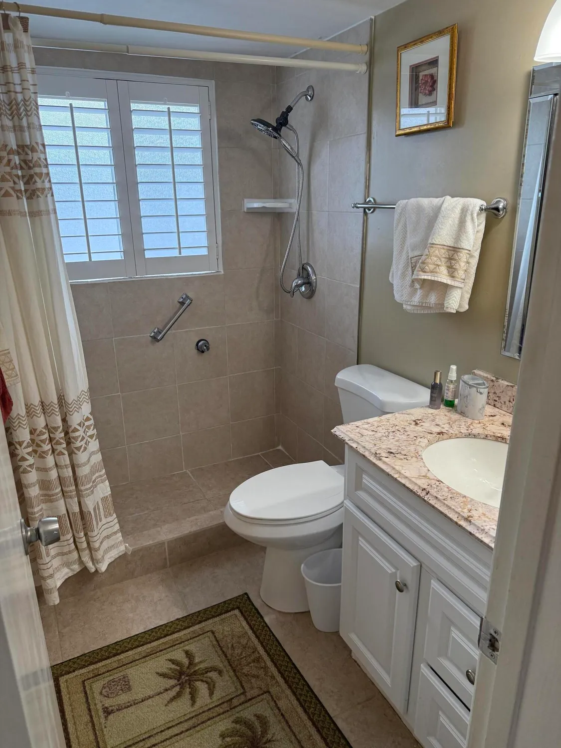 Property Slideshow image 11 of 29 | 3160 lake osborne dr 112, Lake Worth Beach, FL, 33461