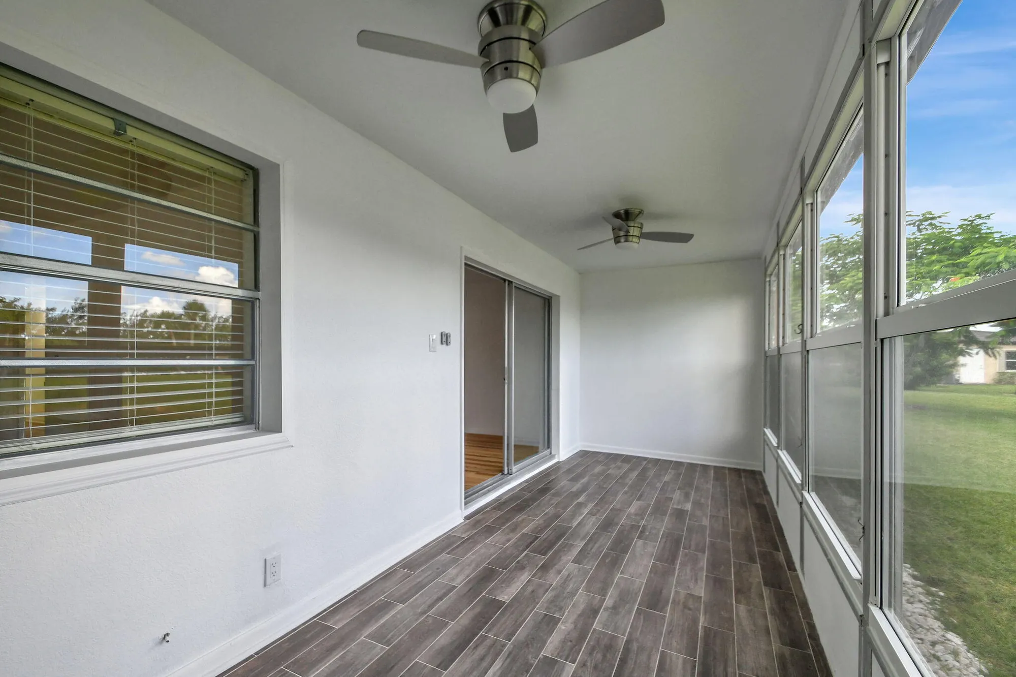Property Slideshow image 23 of 37 | 190 lake meryl dr, West Palm Beach, FL, 33411