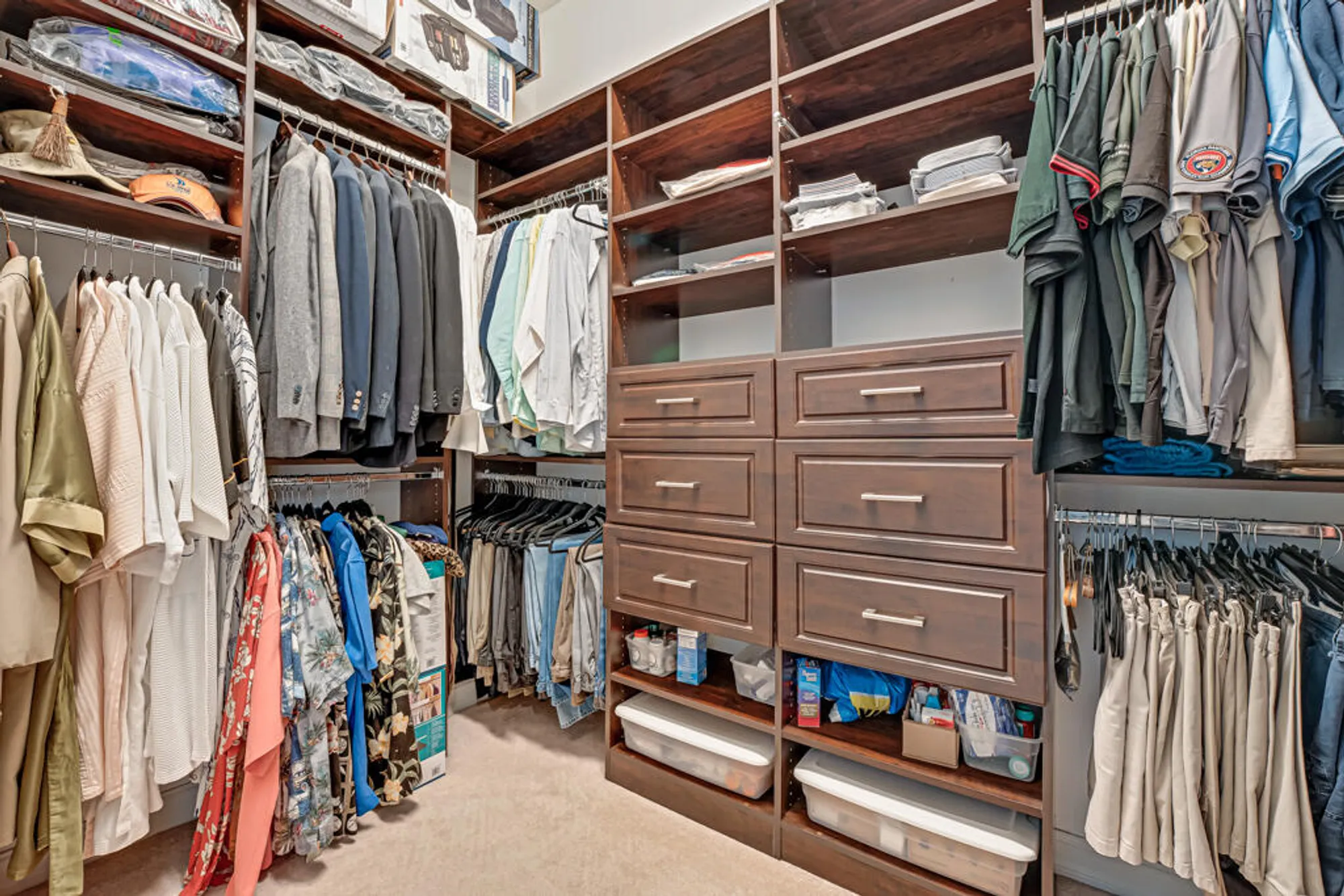 Property Slideshow image 26 of 62 | 10606 whitewind cir, Boynton Beach, FL, 33473