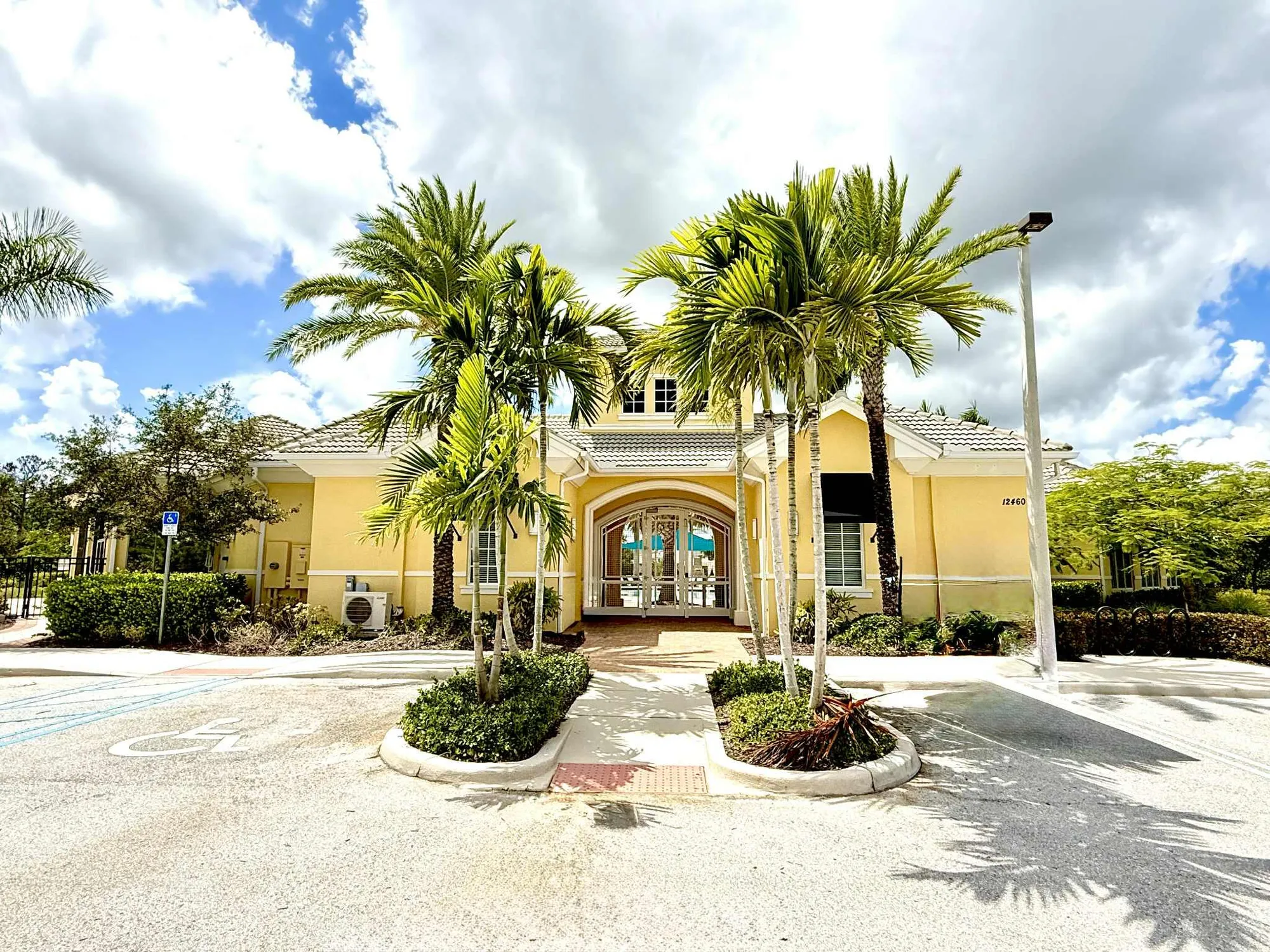 Property Slideshow image 24 of 67 | 11123 sw sunrise lake dr, Port Saint Lucie, FL, 34987