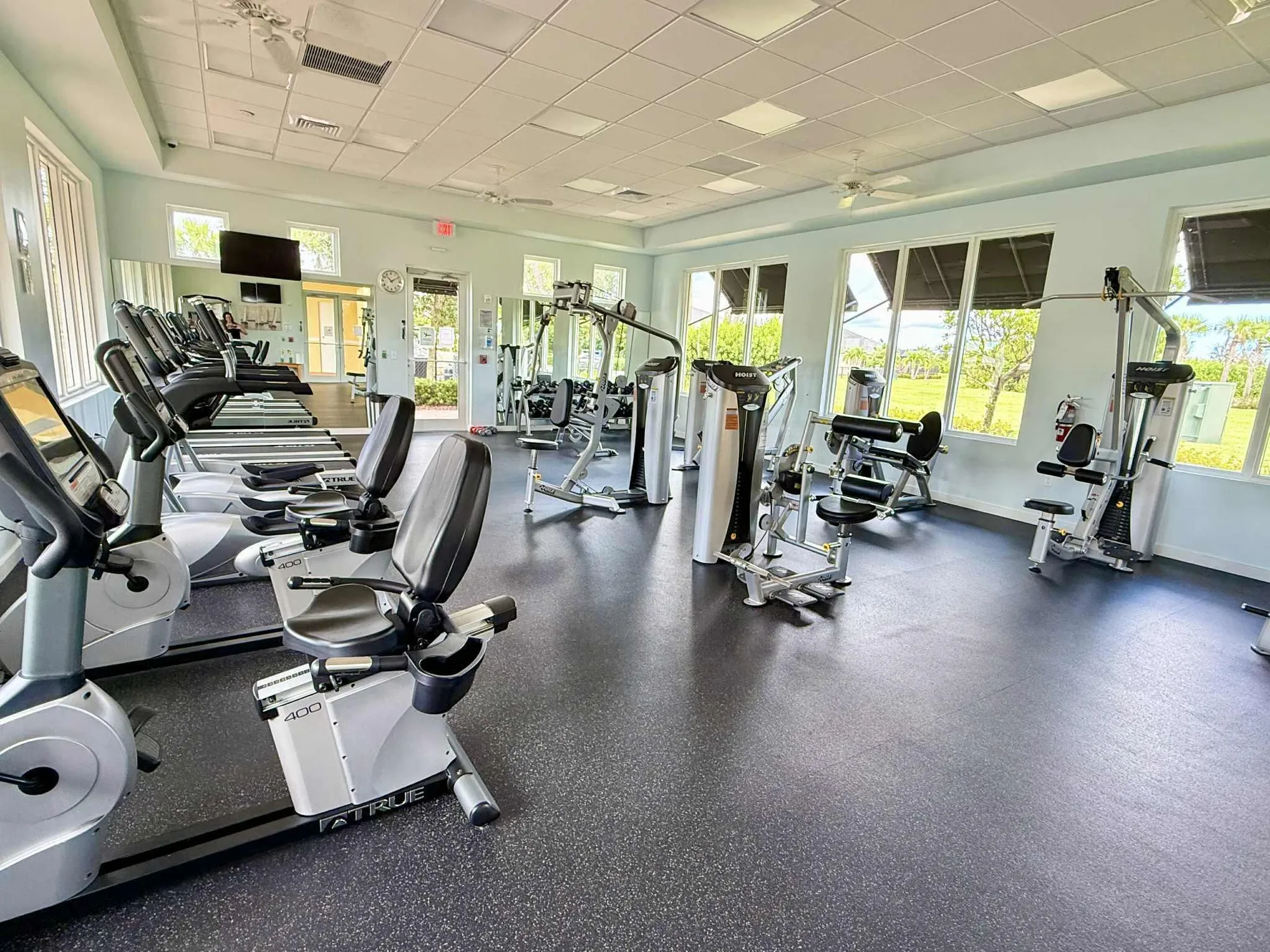 Property Slideshow image 36 of 67 | 11123 sw sunrise lake dr, Port Saint Lucie, FL, 34987