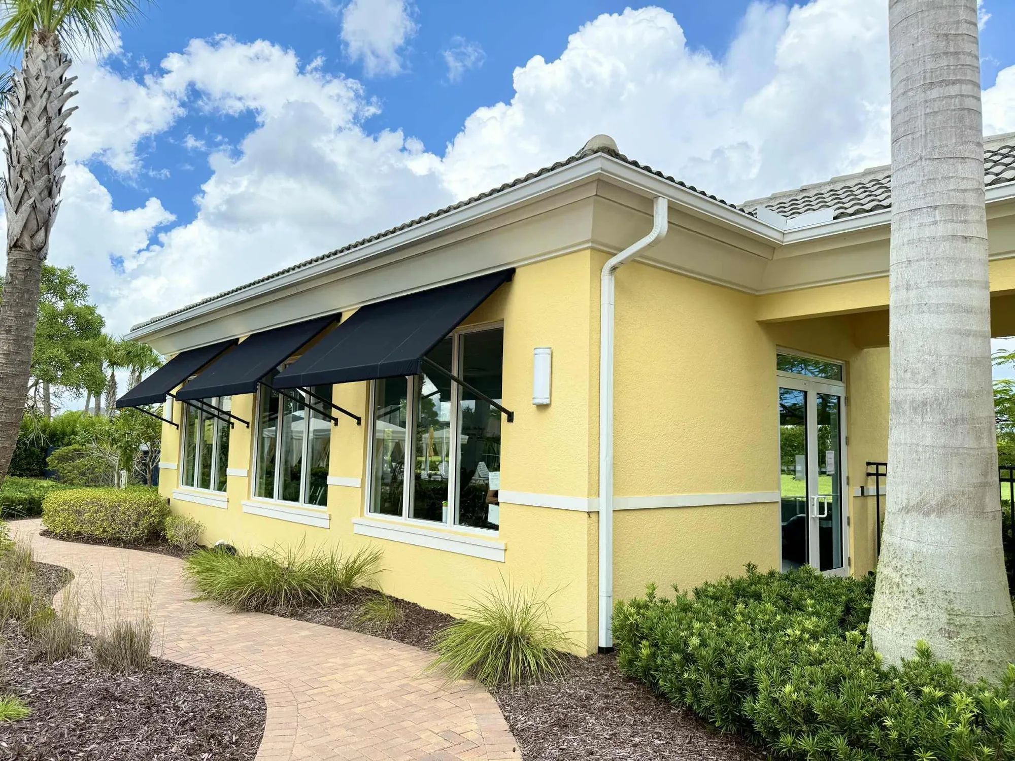 Property Slideshow image 35 of 67 | 11123 sw sunrise lake dr, Port Saint Lucie, FL, 34987