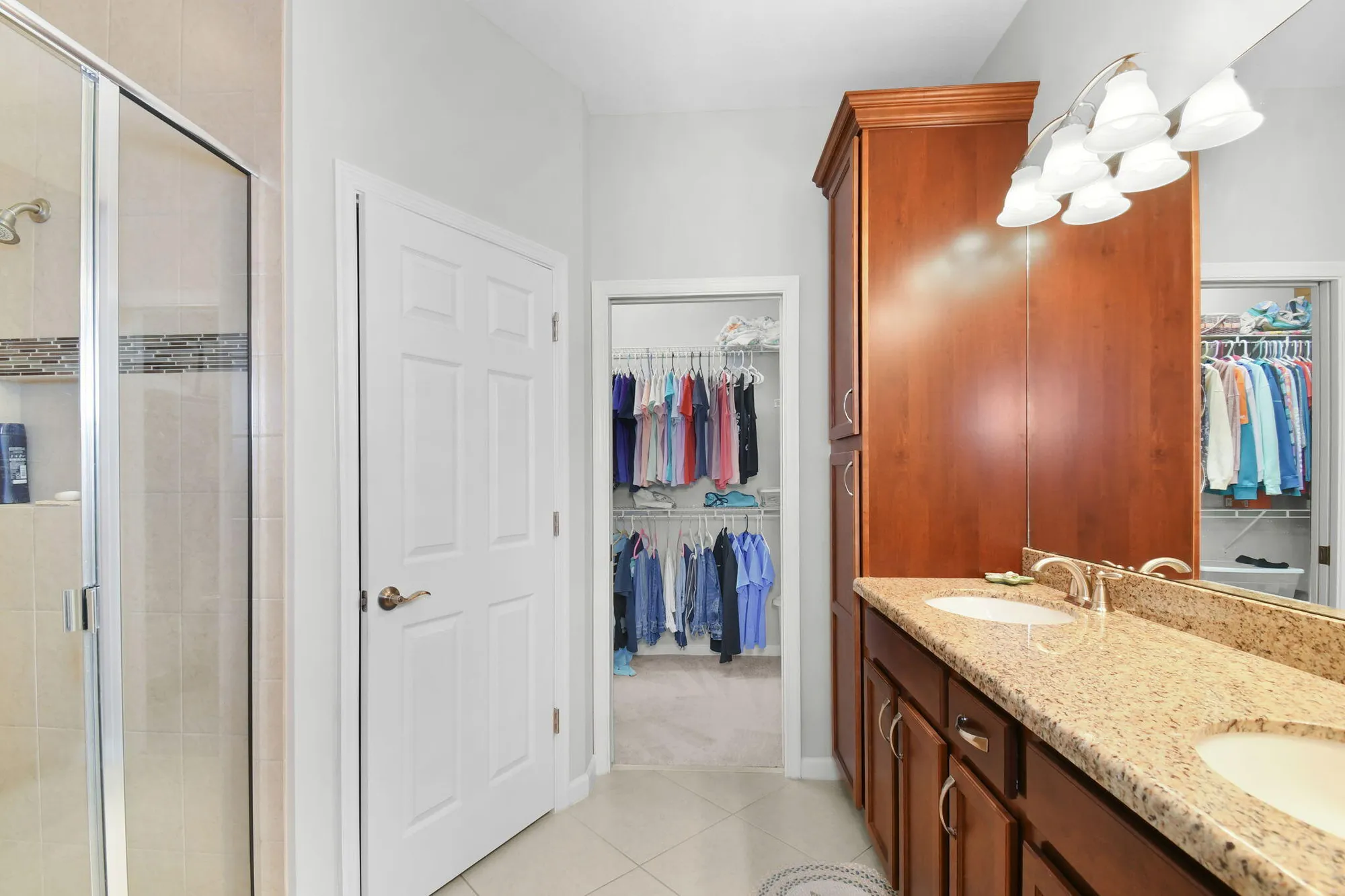 Property Slideshow image 12 of 67 | 11123 sw sunrise lake dr, Port Saint Lucie, FL, 34987