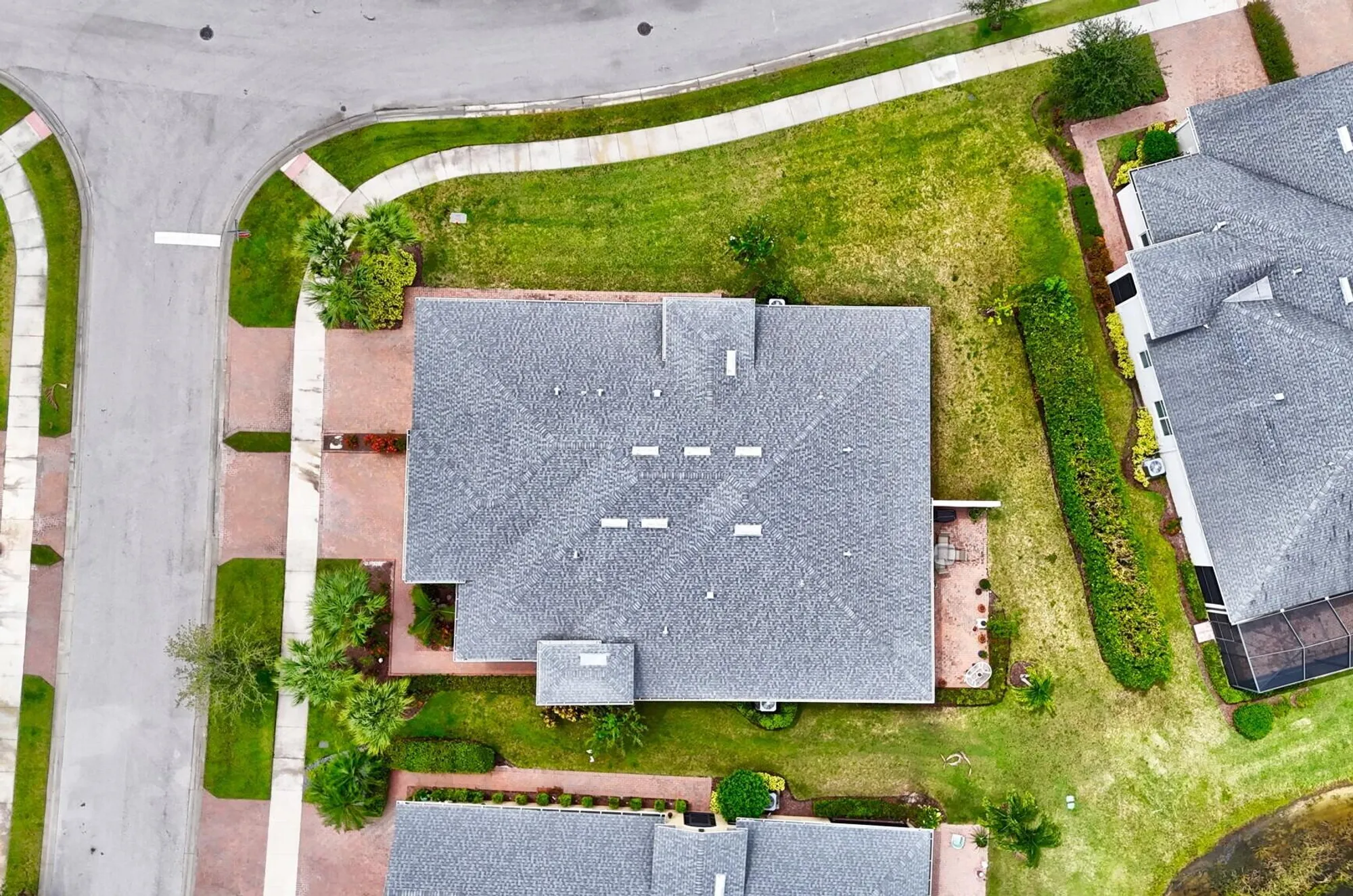 Property Slideshow image 3 of 67 | 11123 sw sunrise lake dr, Port Saint Lucie, FL, 34987