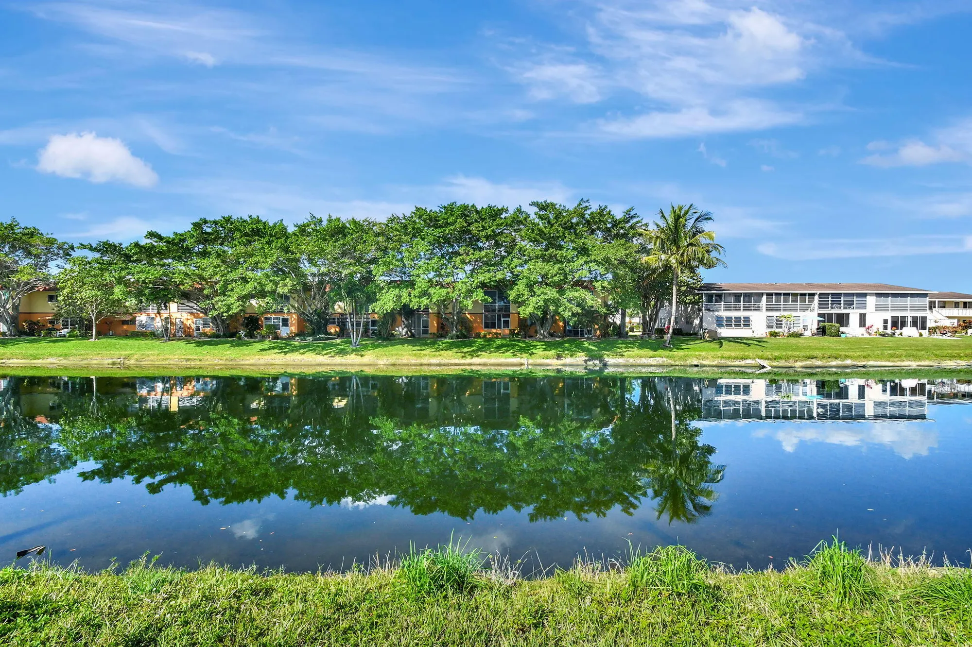 Property Slideshow image 1 of 40 | 48 sheffield b, West Palm Beach, FL, 33417