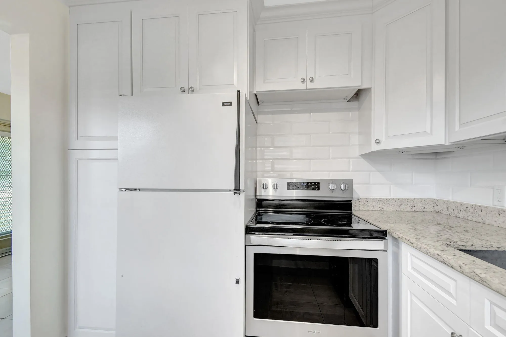 Property Slideshow image 10 of 40 | 48 sheffield b, West Palm Beach, FL, 33417