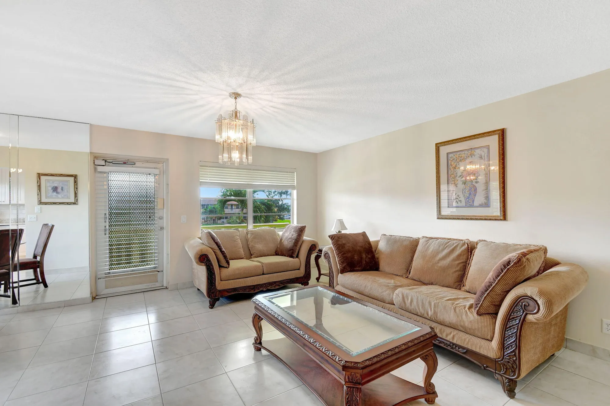 Property Slideshow image 4 of 40 | 48 sheffield b, West Palm Beach, FL, 33417