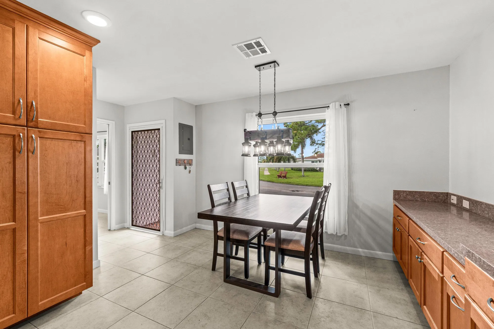 Property Slideshow image 6 of 43 | 5074 privet pl b, Delray Beach, FL, 33484