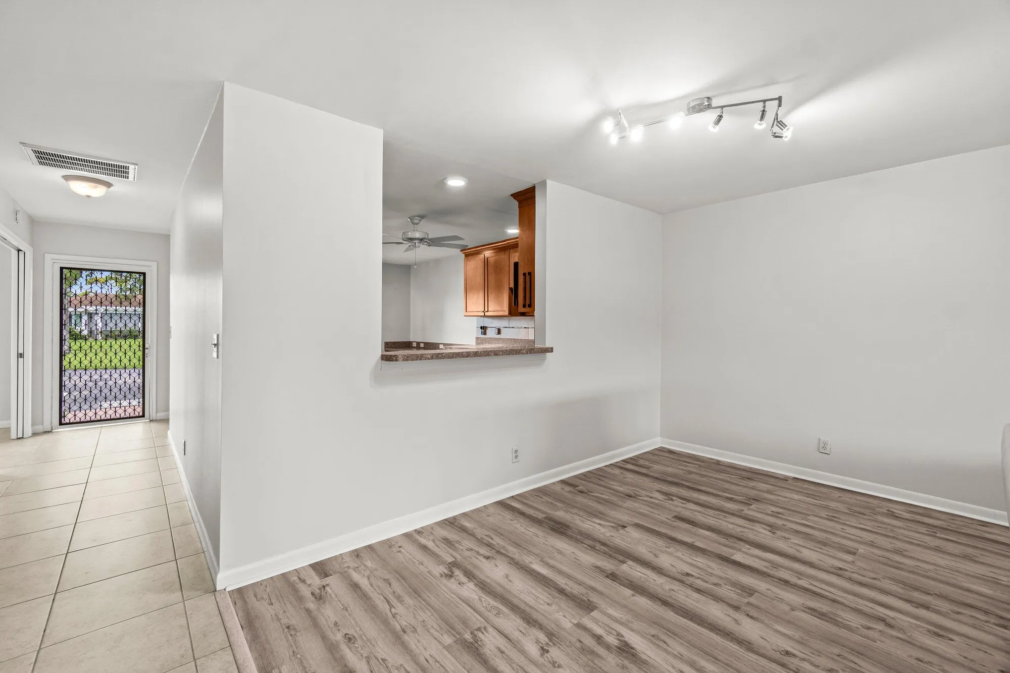 Property Slideshow image 12 of 43 | 5074 privet pl b, Delray Beach, FL, 33484