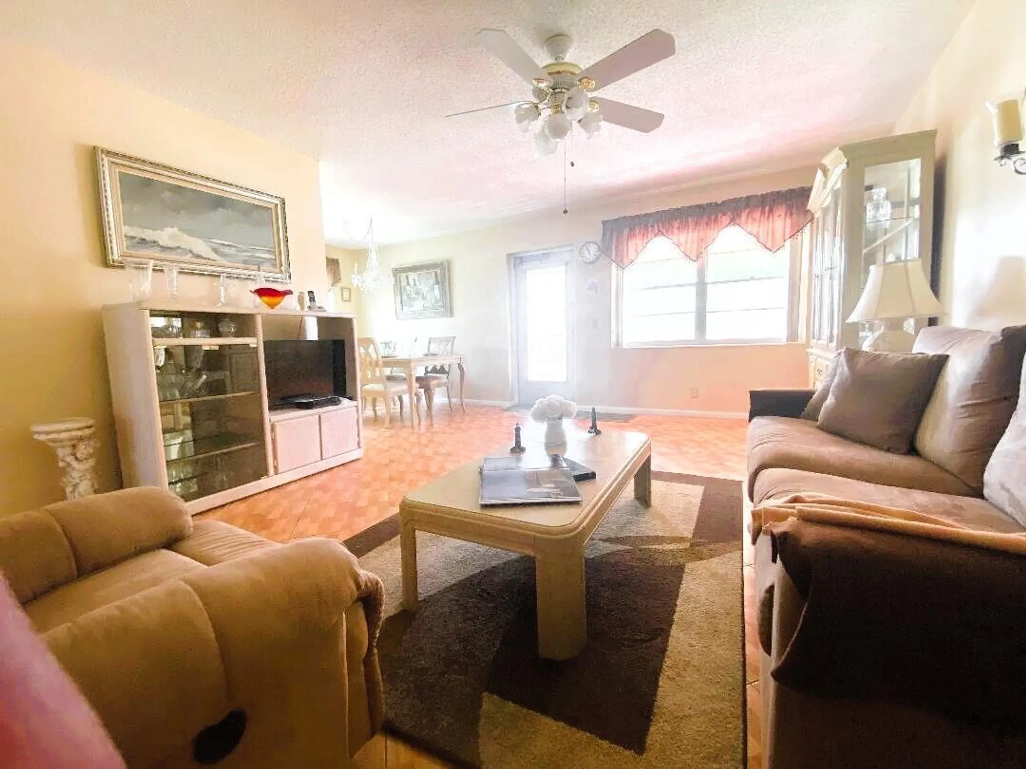 Property Slideshow image 5 of 26 | 208 chatham j # 208, West Palm Beach, FL, 33417