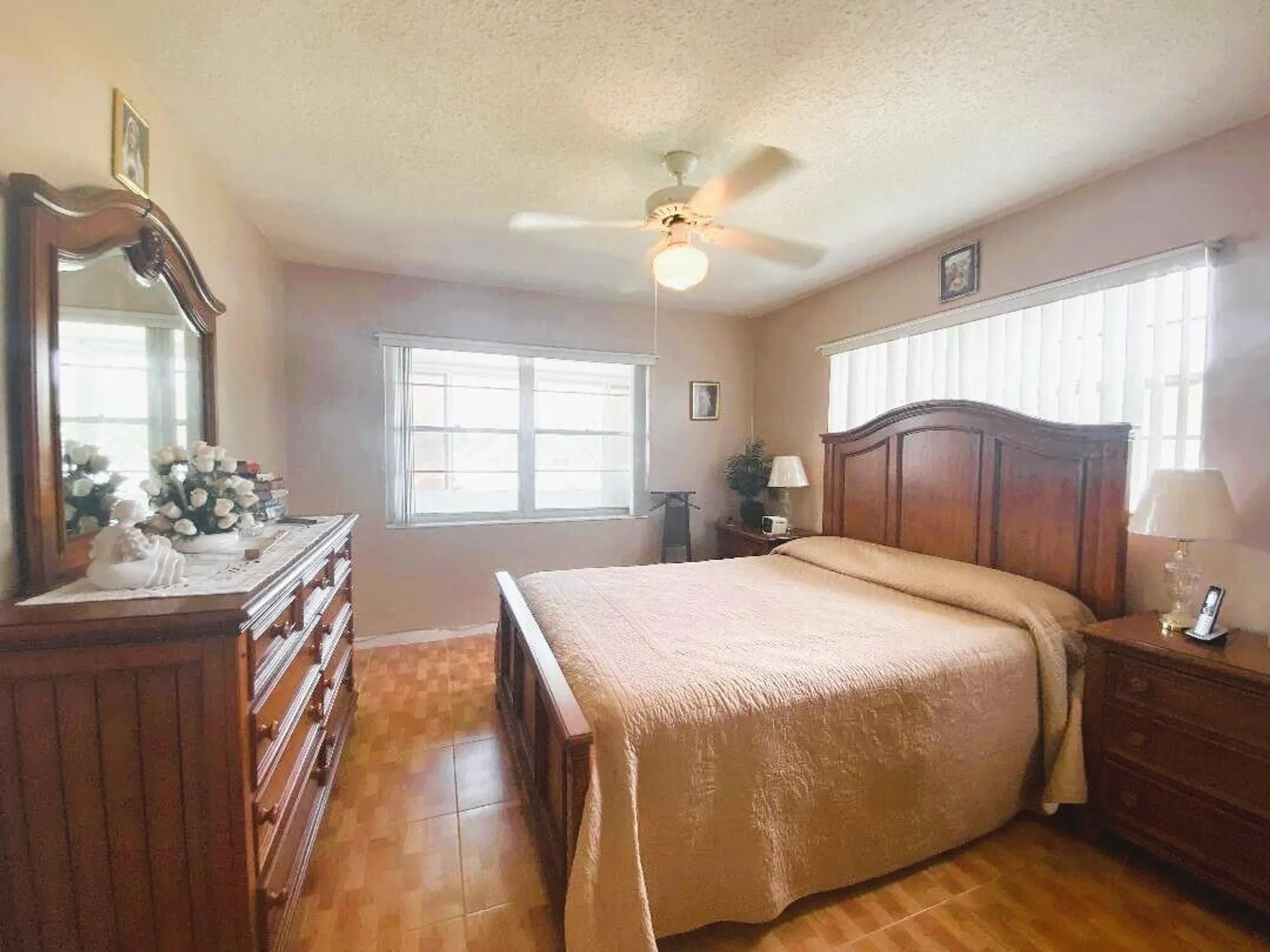 Property Slideshow image 9 of 26 | 208 chatham j # 208, West Palm Beach, FL, 33417