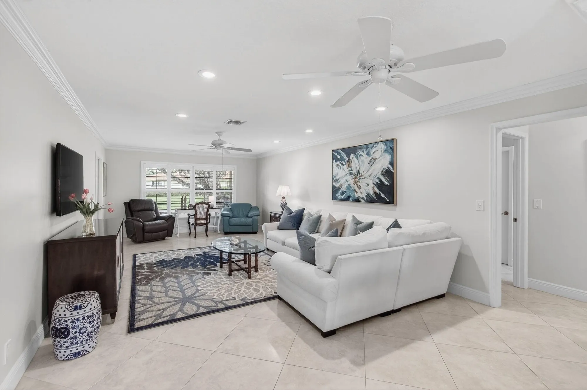 Property Slideshow image 8 of 52 | 4555 apple tree cir a, Boynton Beach, FL, 33436