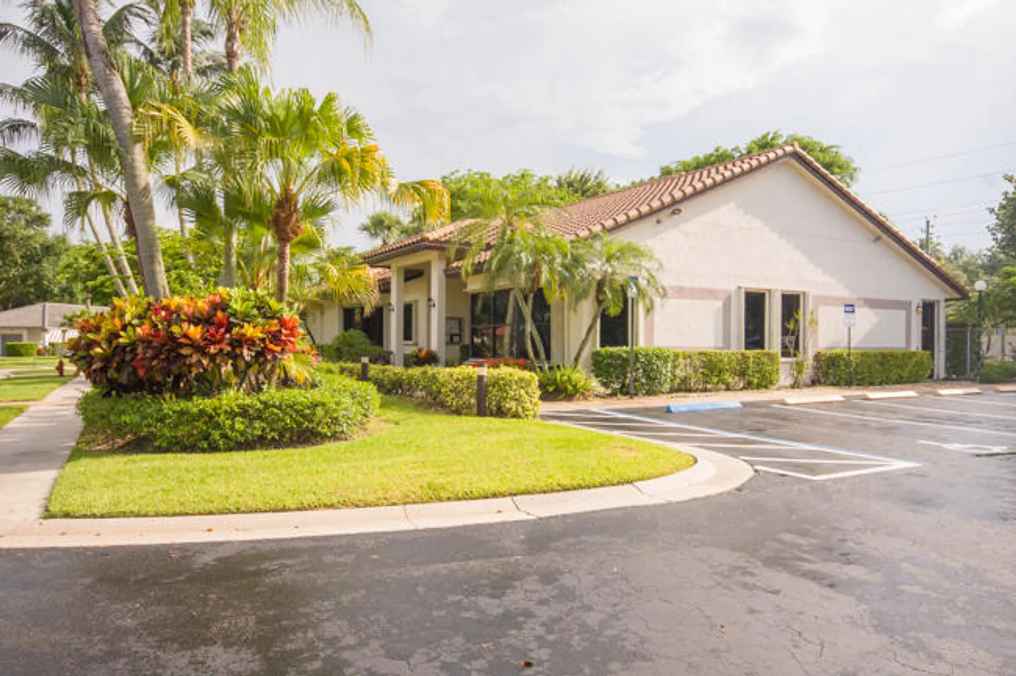 Property Slideshow image 23 of 25 | 4907 boxwood cir, Boynton Beach, FL, 33436