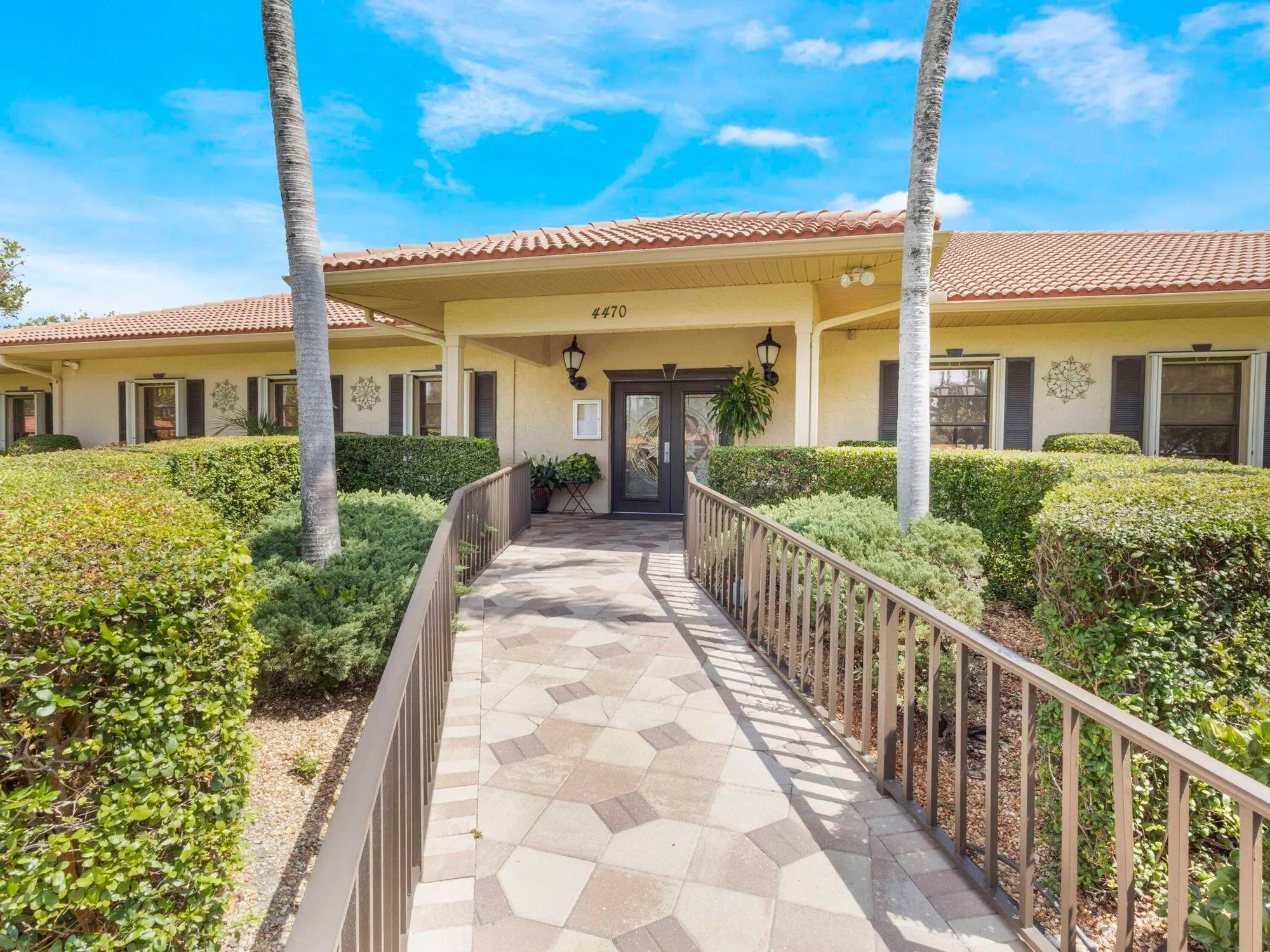 Property Slideshow image 44 of 52 | 4555 apple tree cir a, Boynton Beach, FL, 33436