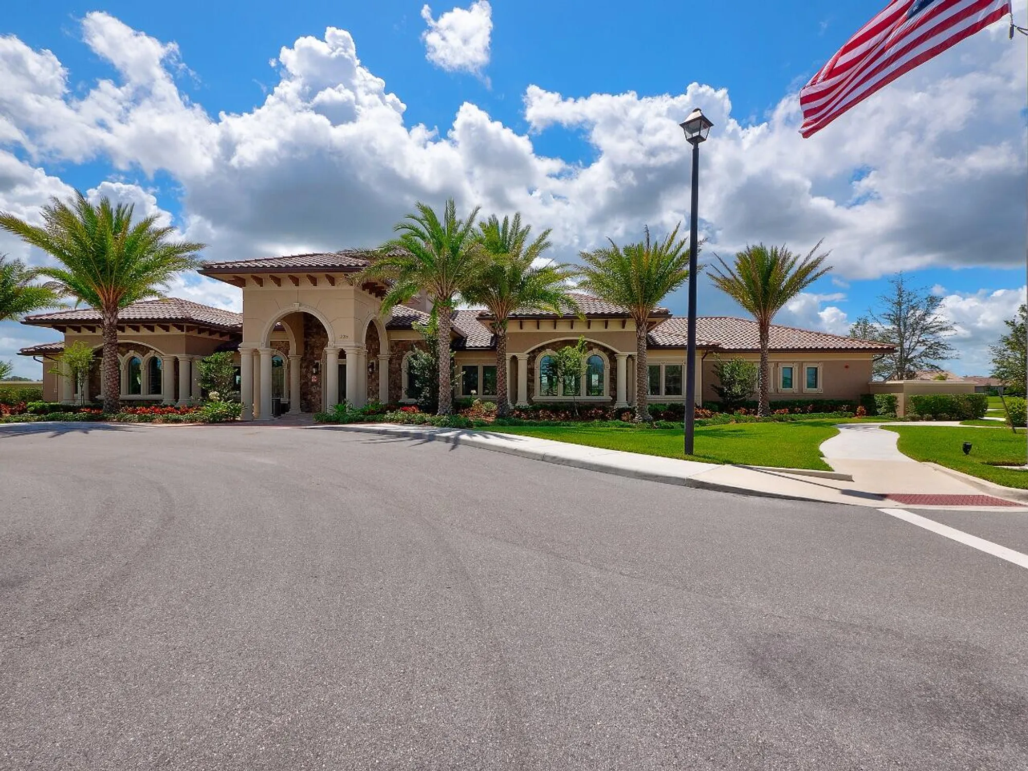 Property Slideshow image 28 of 40 | 564 se monet dr, Port Saint Lucie, FL, 34984